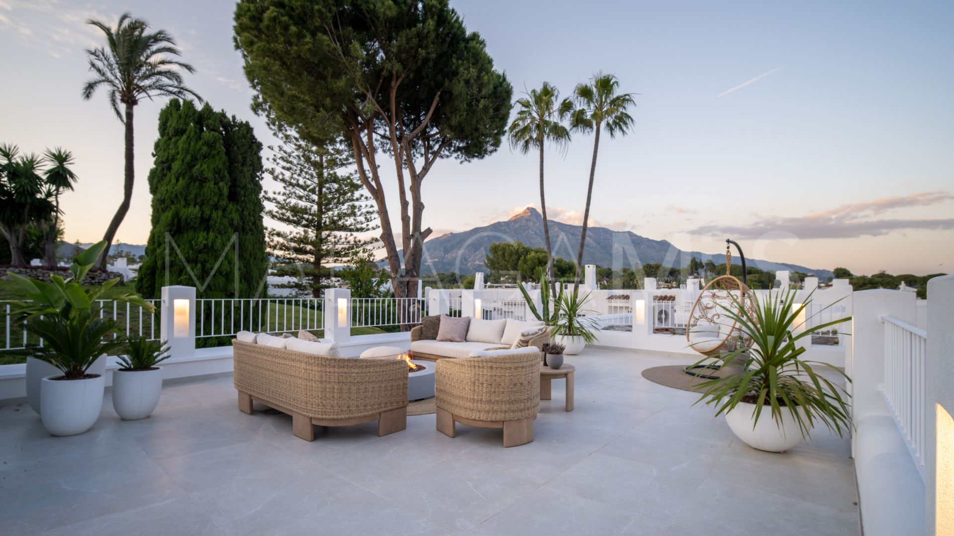 Maison de ville for sale in Azahara II