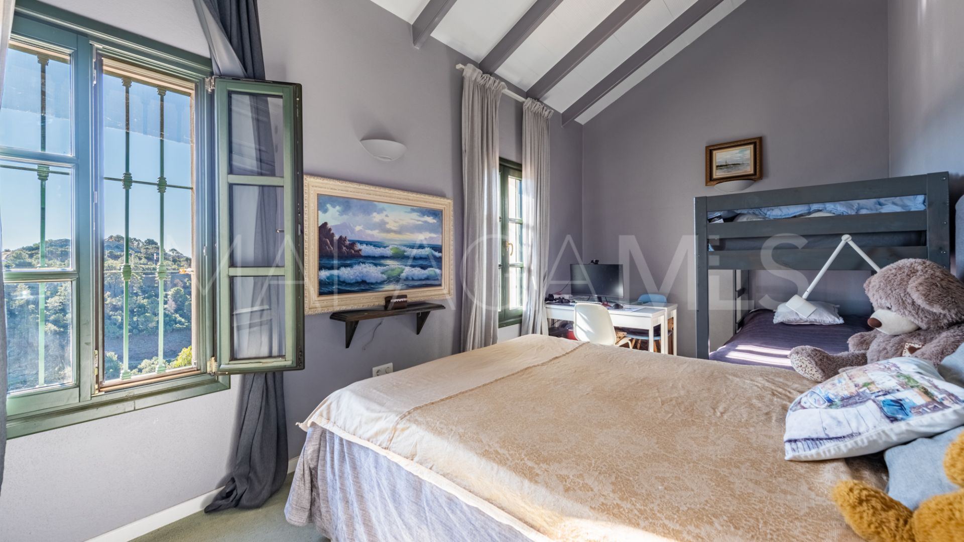 Villa for sale in El Madroñal