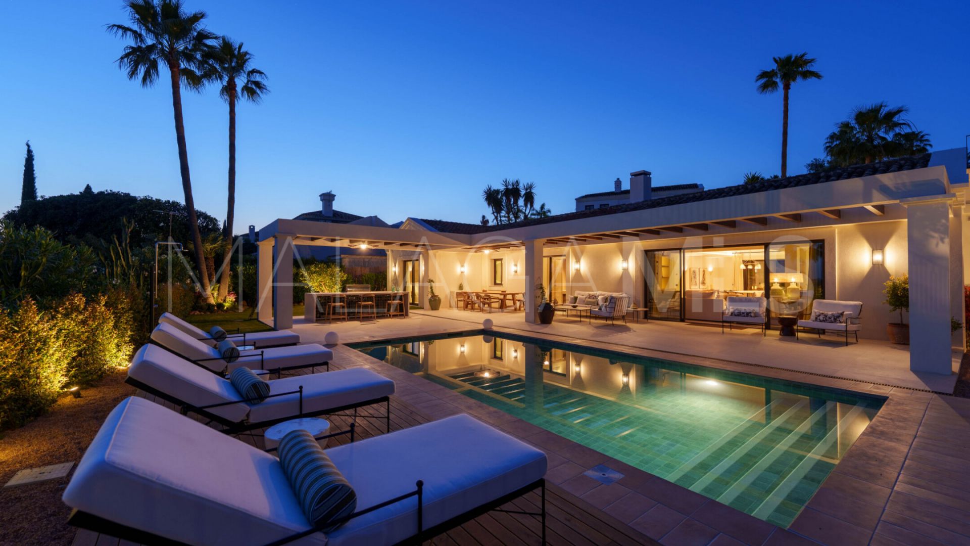 Villa for sale in Haza del Conde