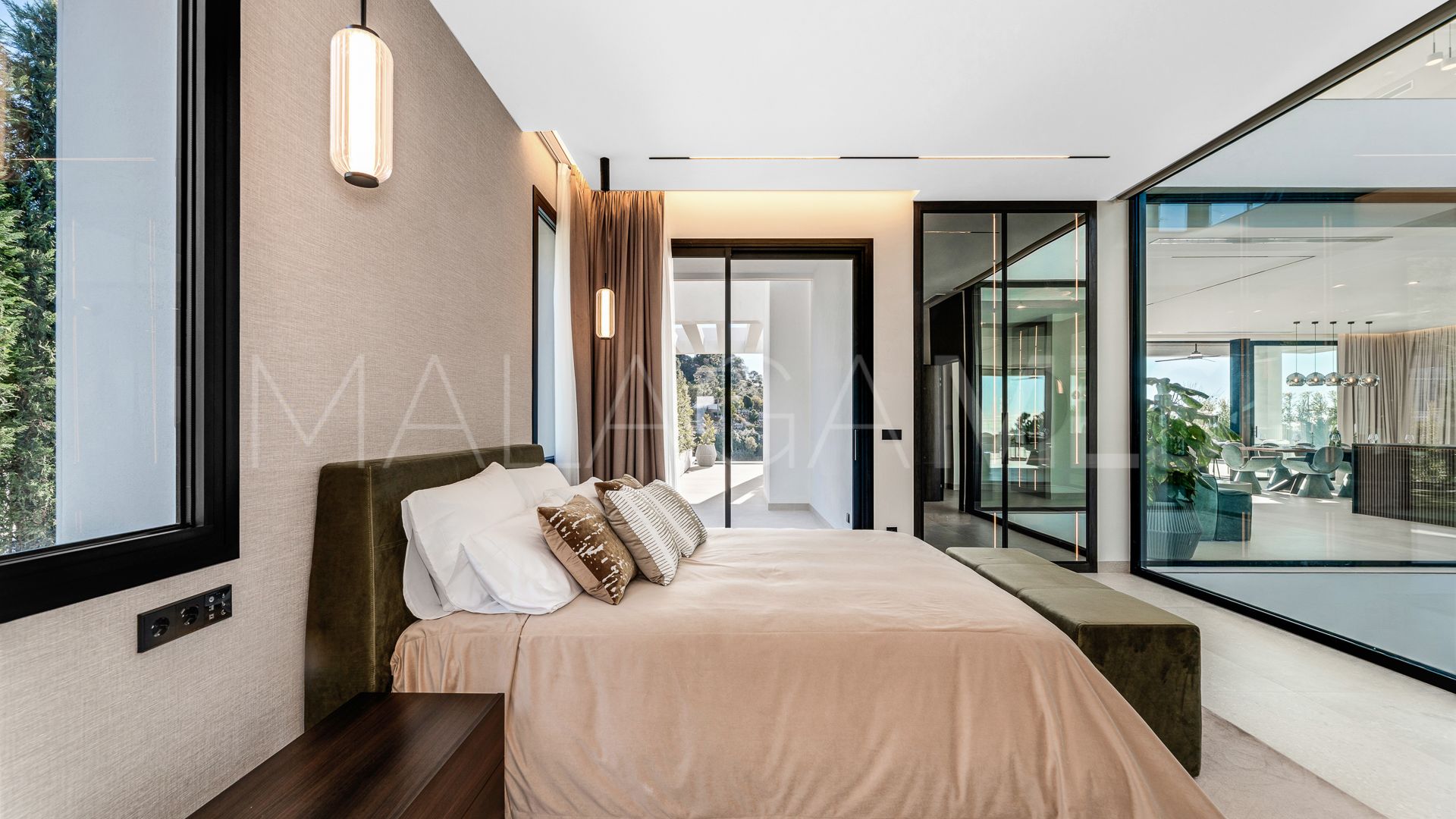 Villa a la venta with 6 bedrooms in El Madroñal