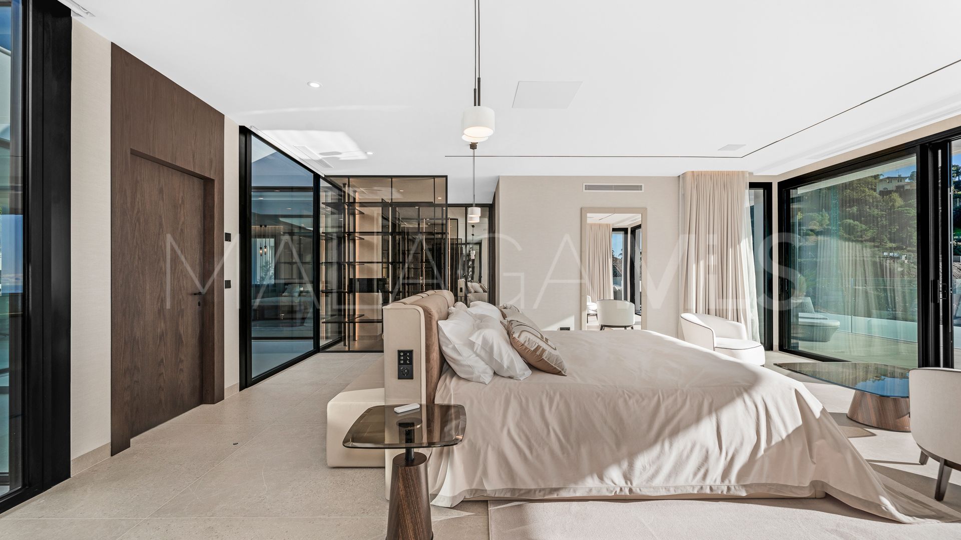 Villa a la venta with 6 bedrooms in El Madroñal