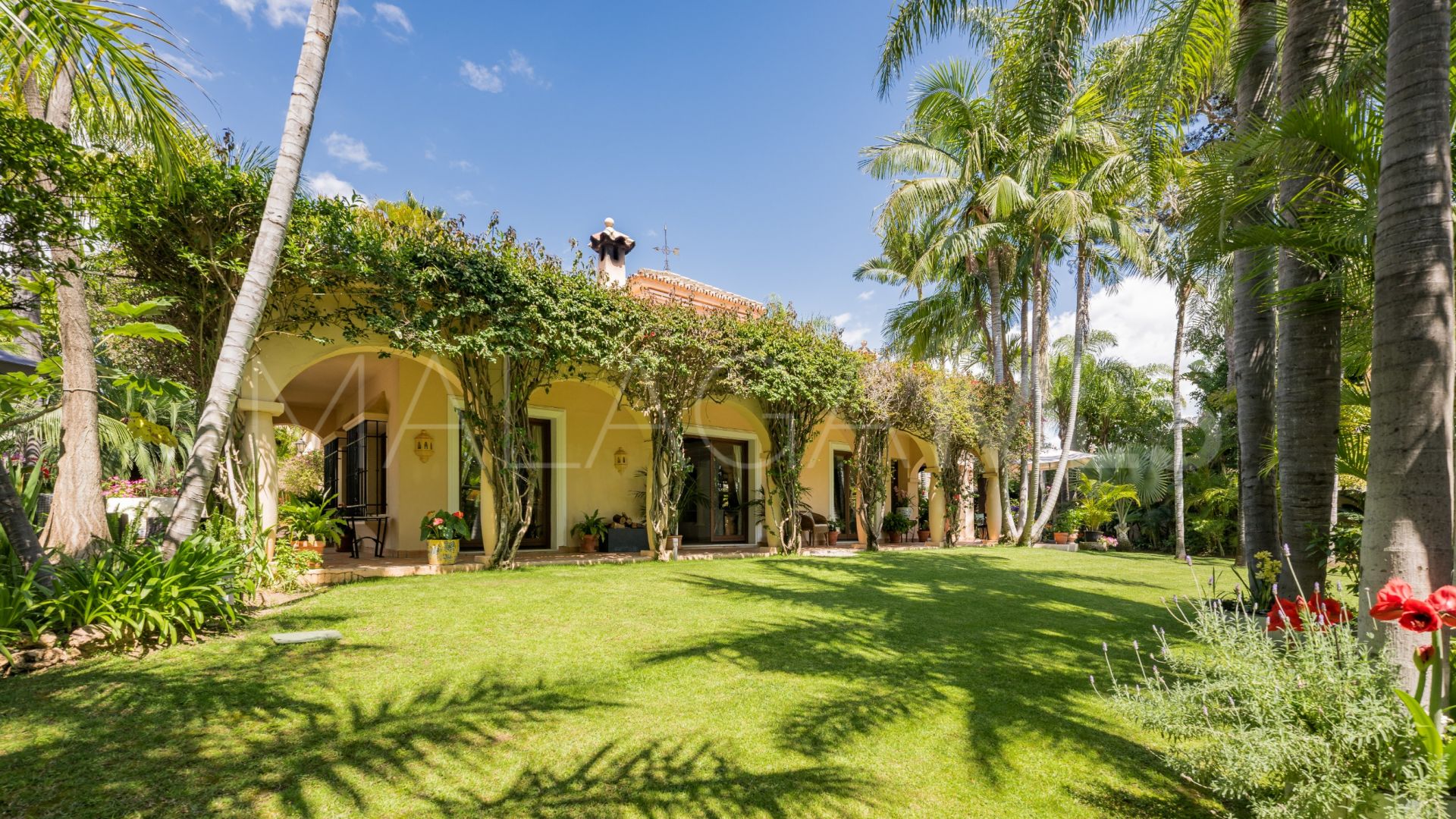Altos del Rodeo villa for sale