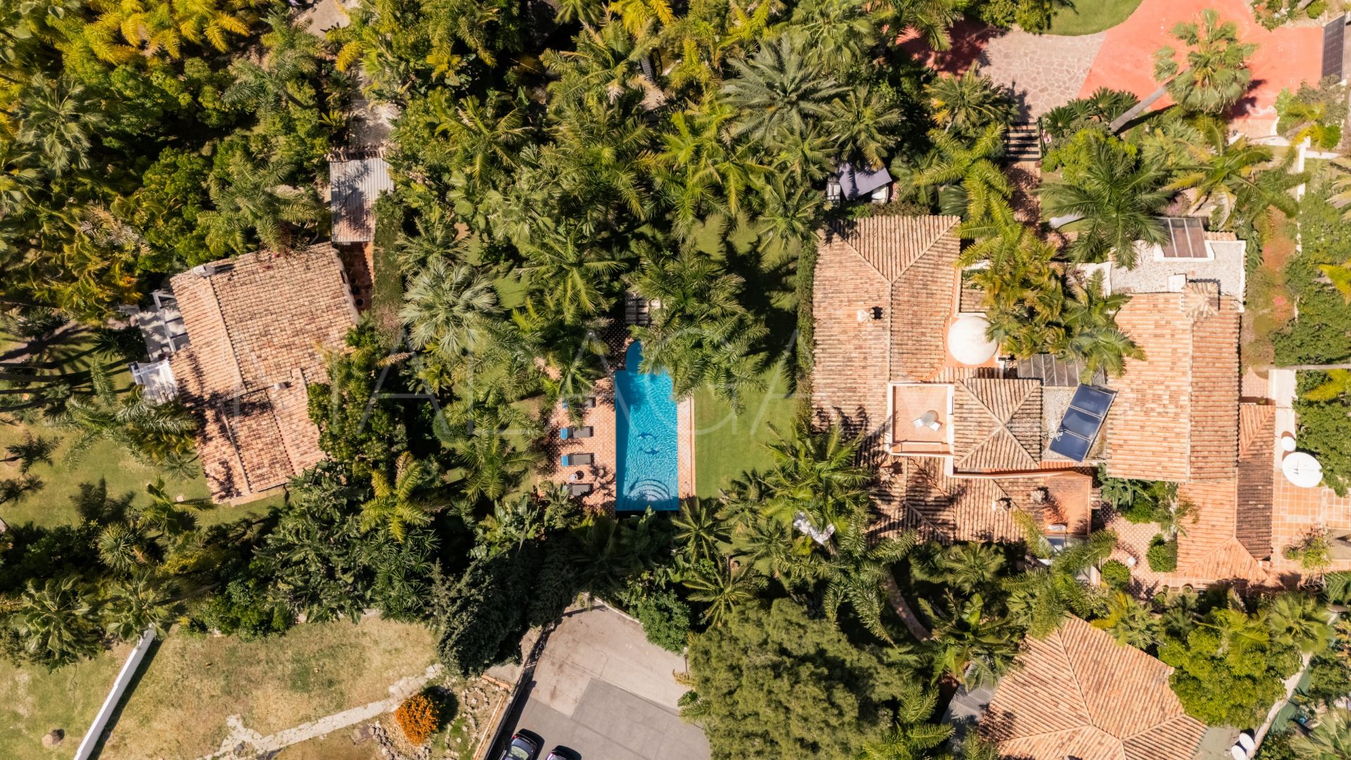 Altos del Rodeo villa for sale