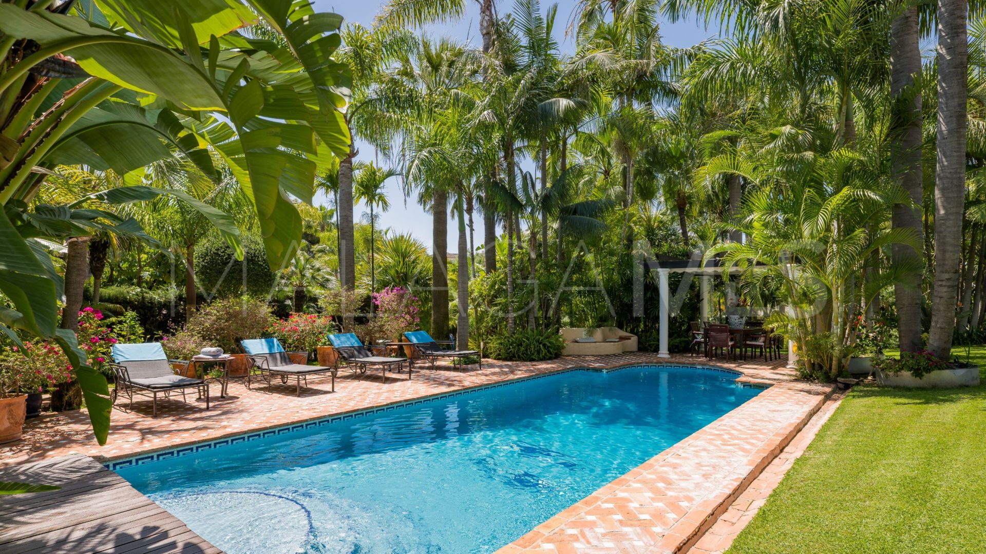 Altos del Rodeo villa for sale