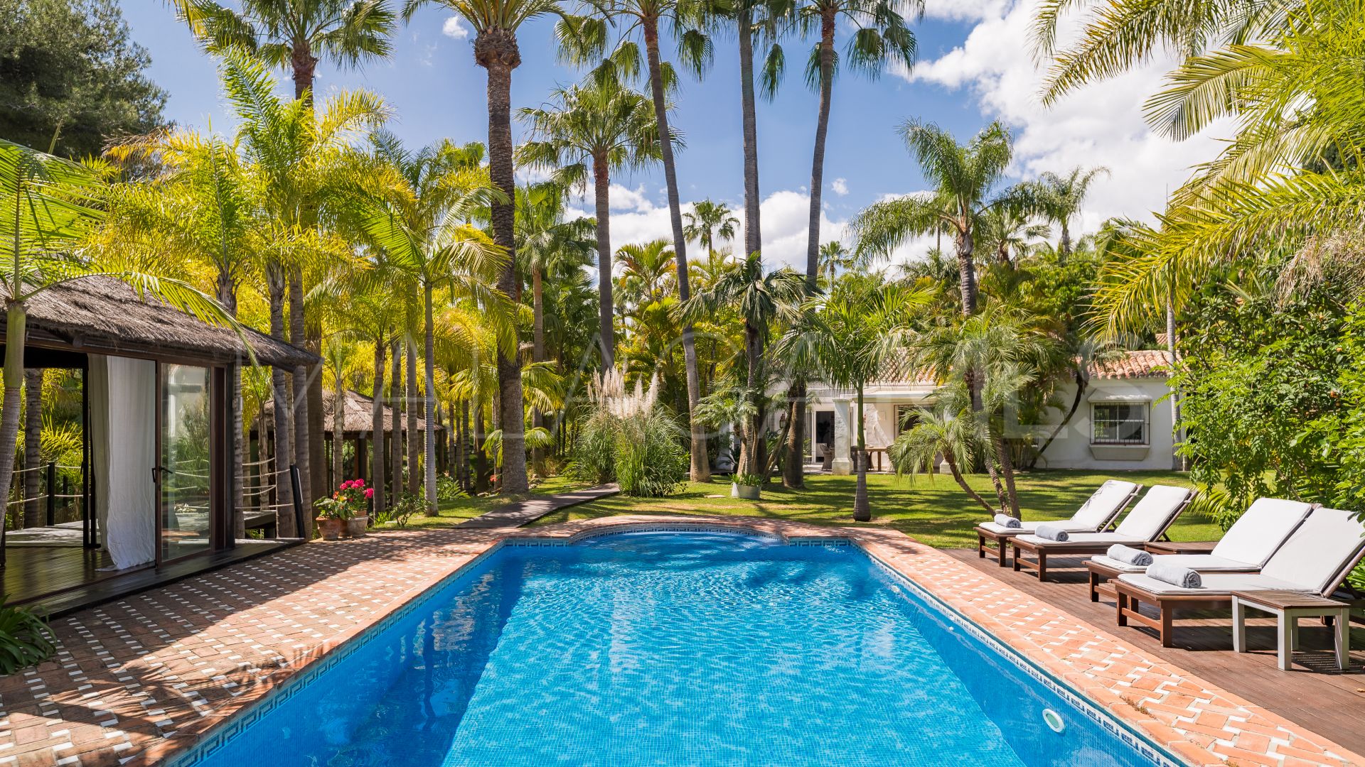 Altos del Rodeo villa for sale