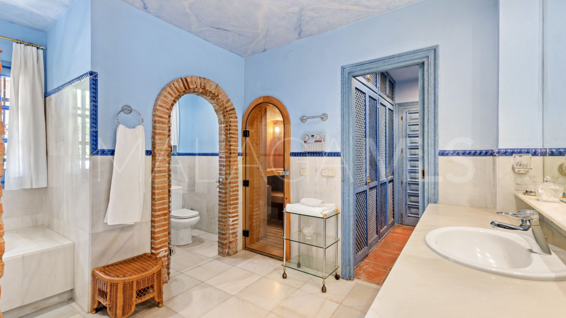 Altos del Rodeo villa for sale