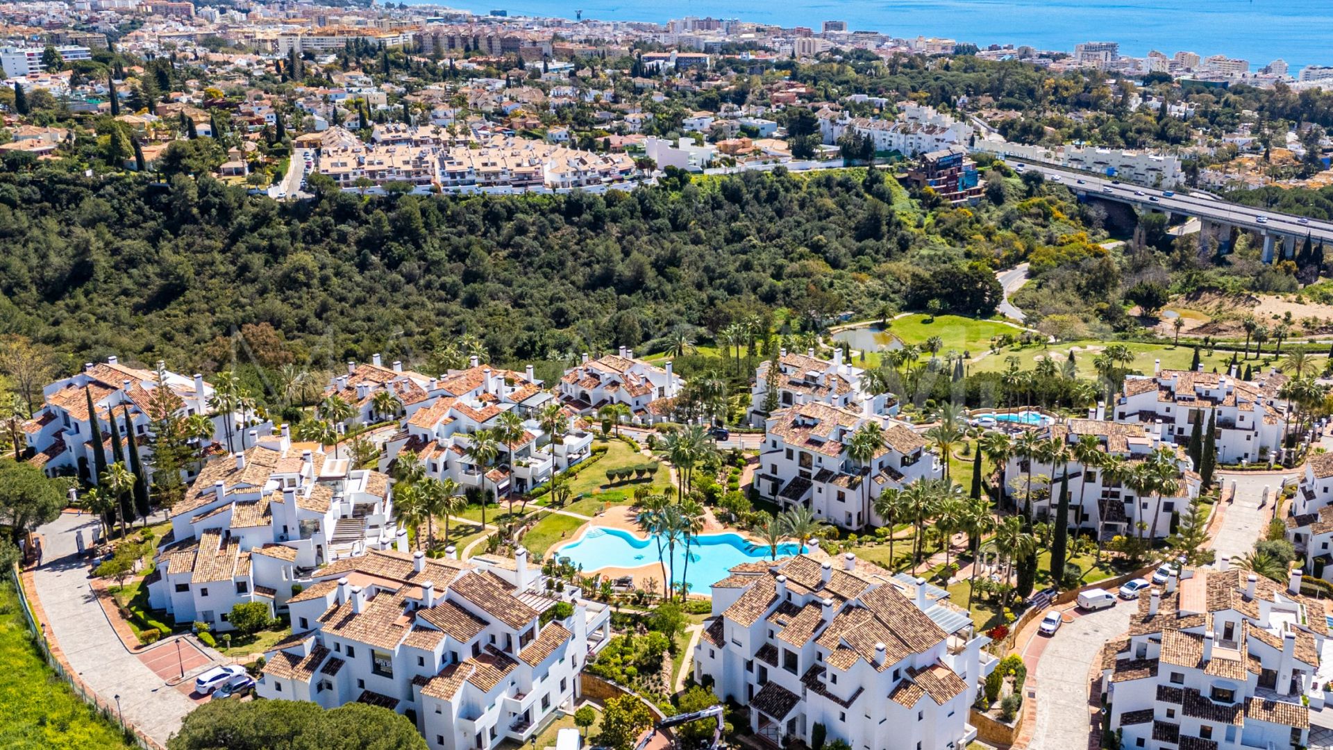 Duplex penthouse for sale in Monte Paraiso Country Club