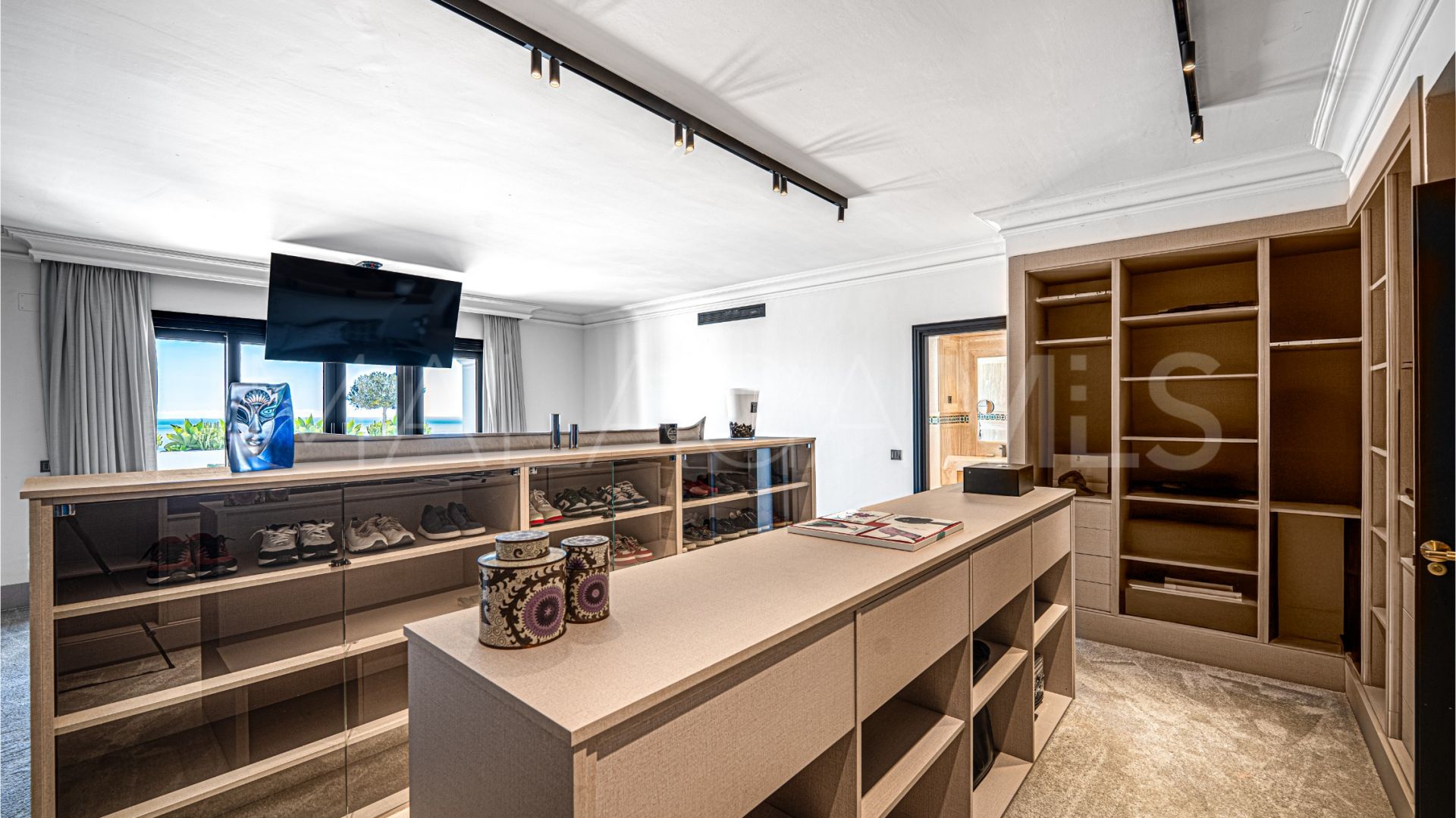 Duplex penthouse for sale in Monte Paraiso Country Club