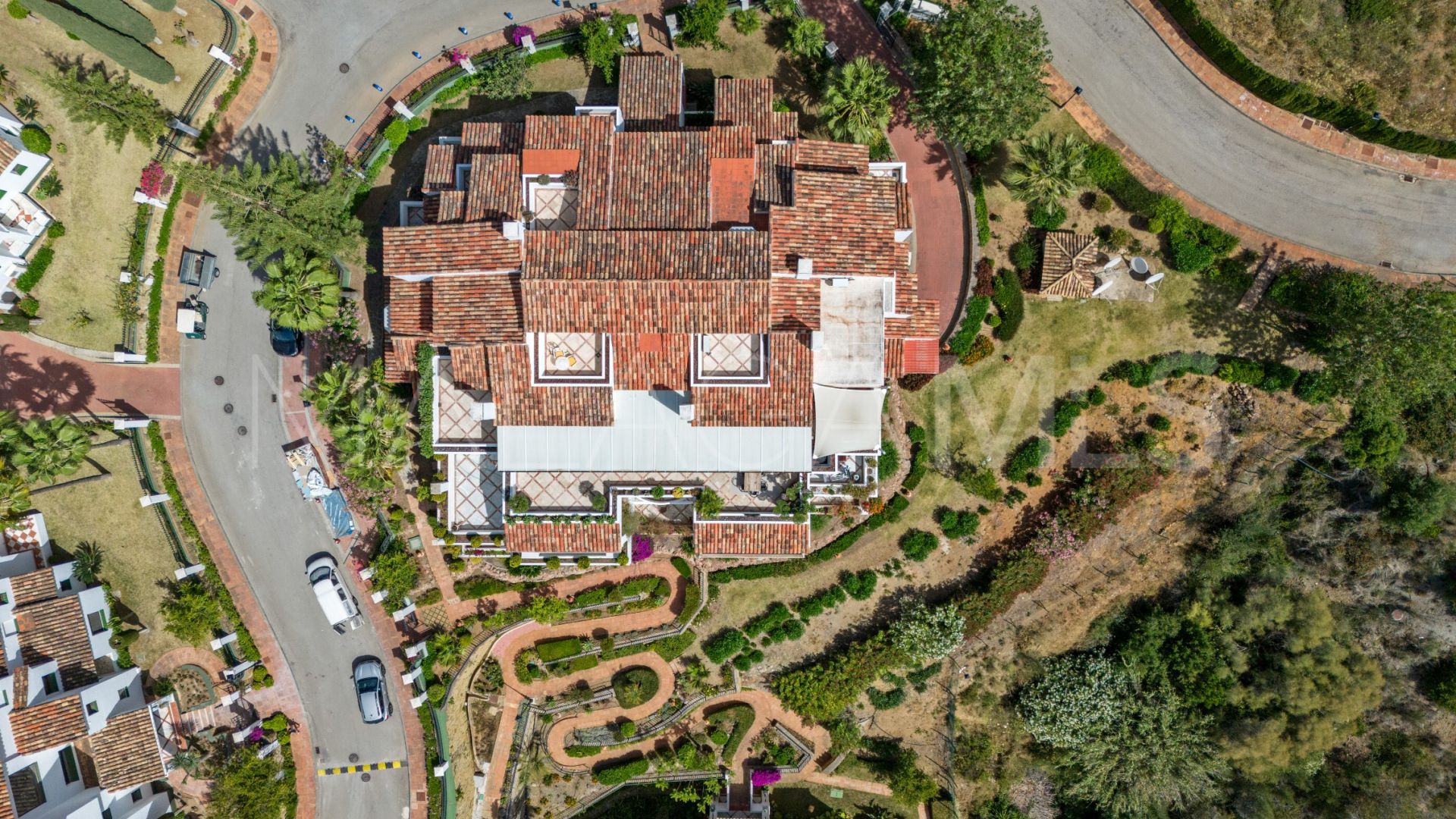 Duplex penthouse for sale in Monte Paraiso Country Club