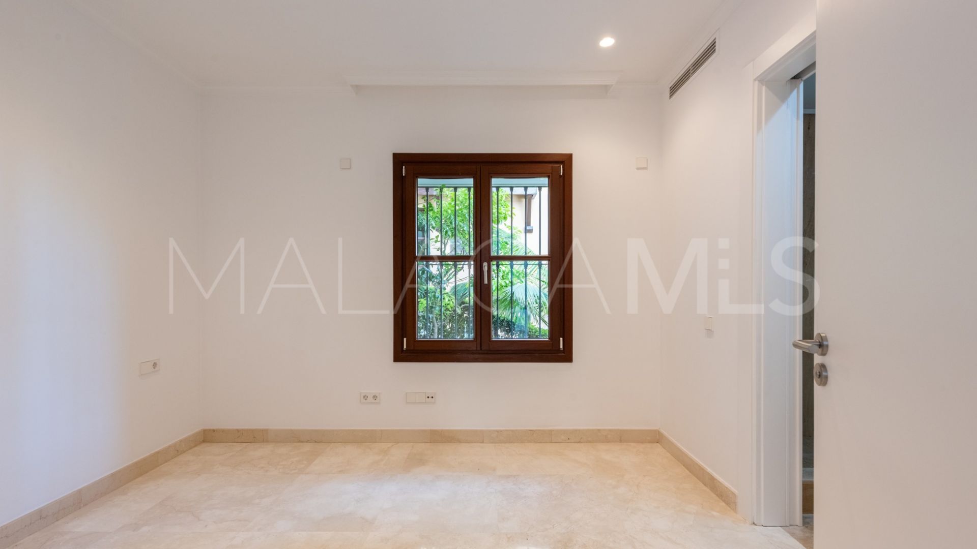 Villa for sale in La Capellania