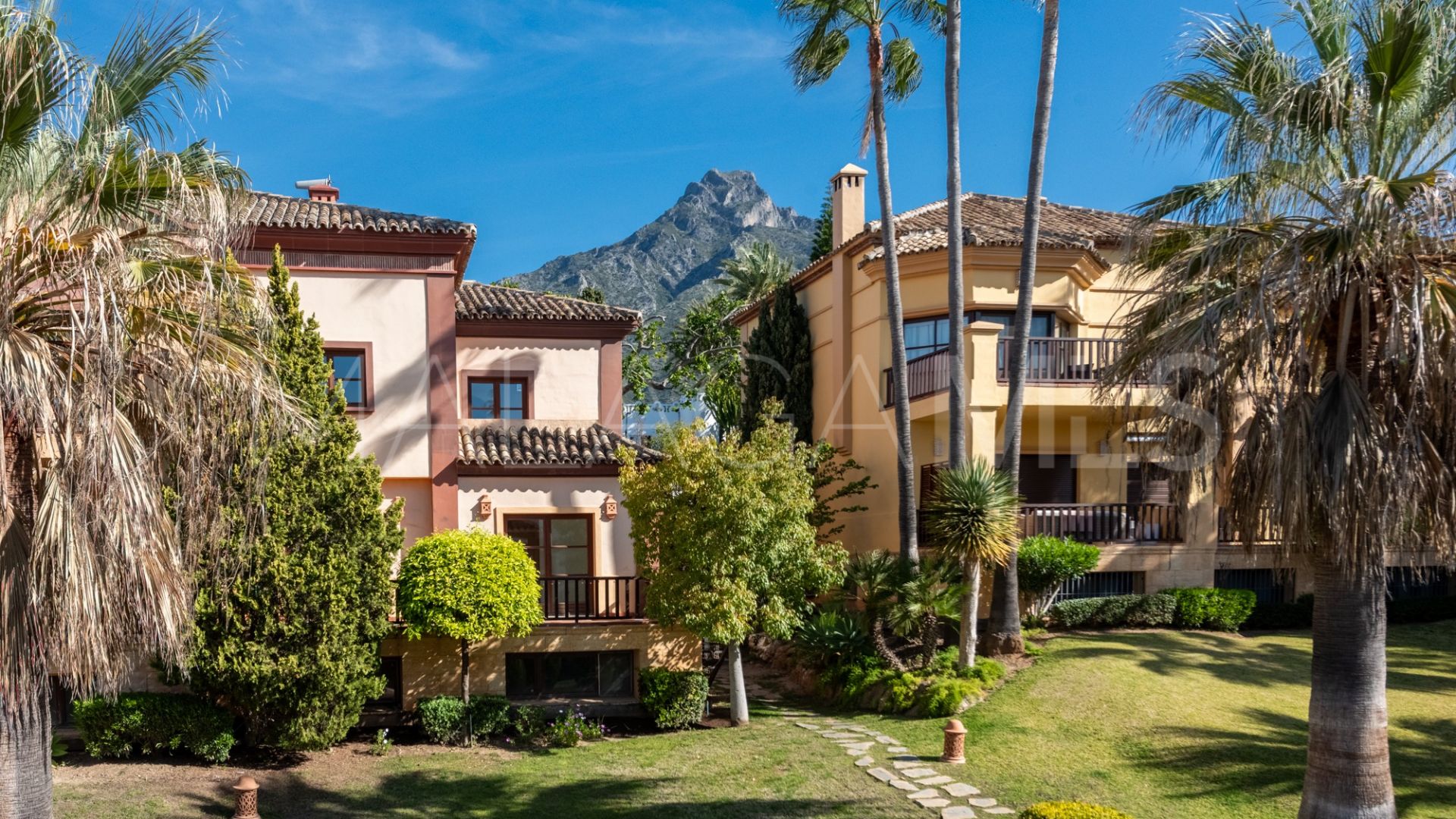 Villa for sale in La Capellania
