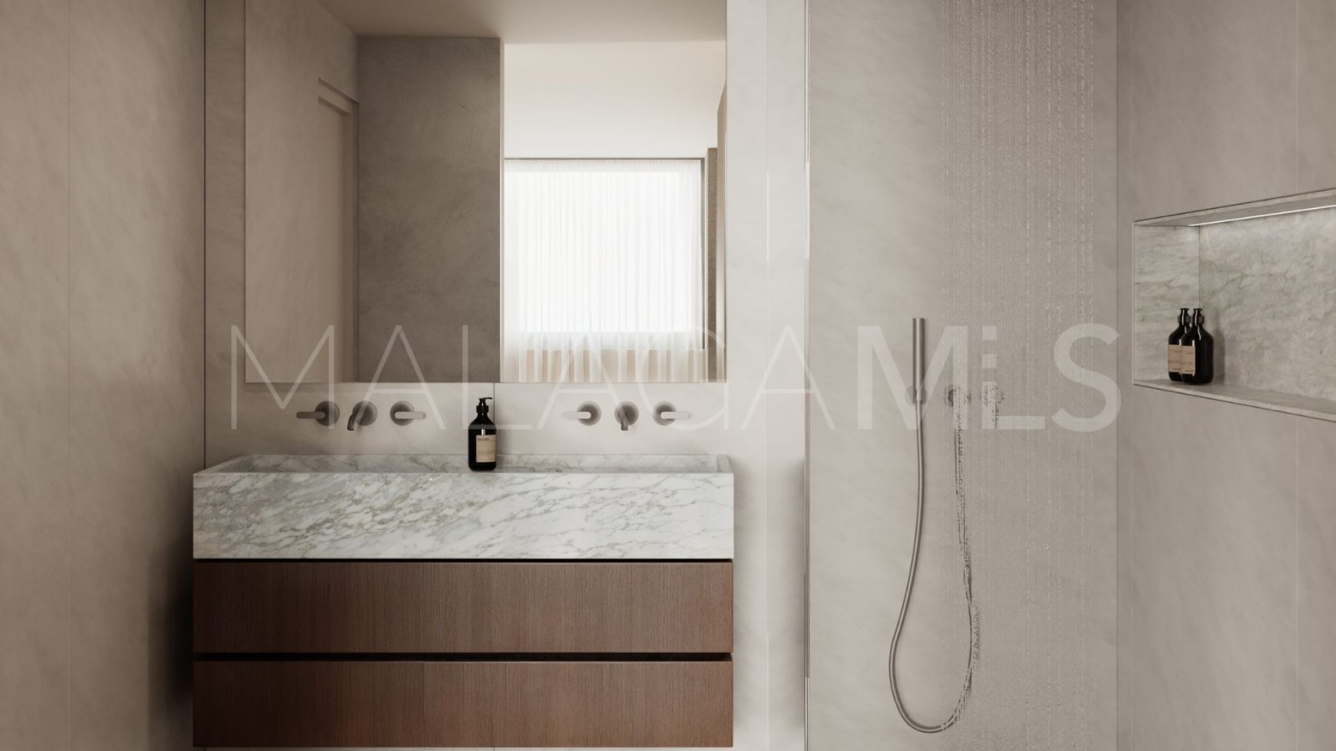 Se vende villa with 5 bedrooms in Los Naranjos Hill Club