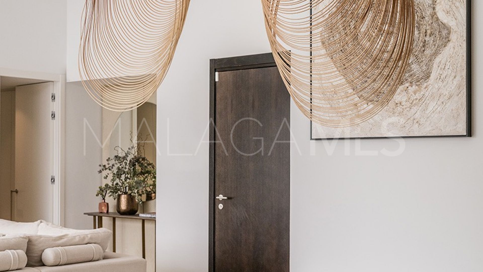 For sale Los Naranjos Golf 6 bedrooms villa