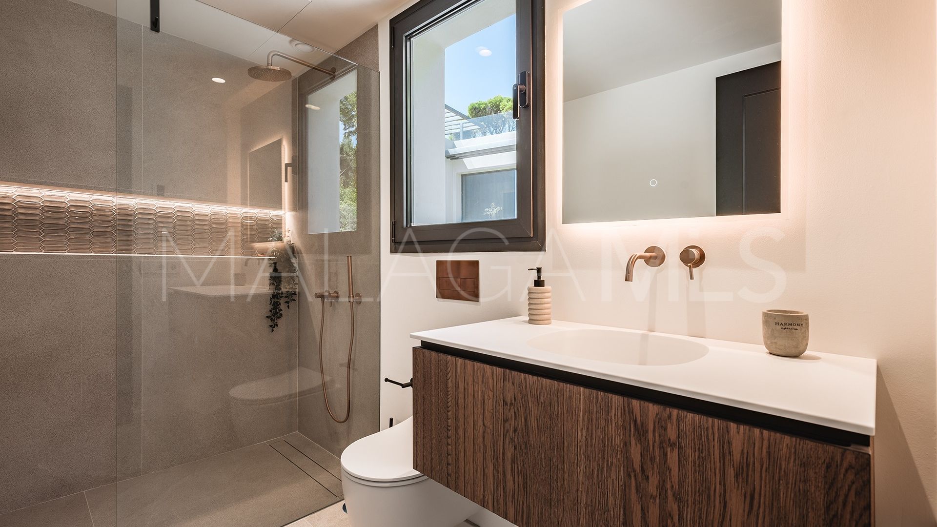 Villa for sale in El Madroñal