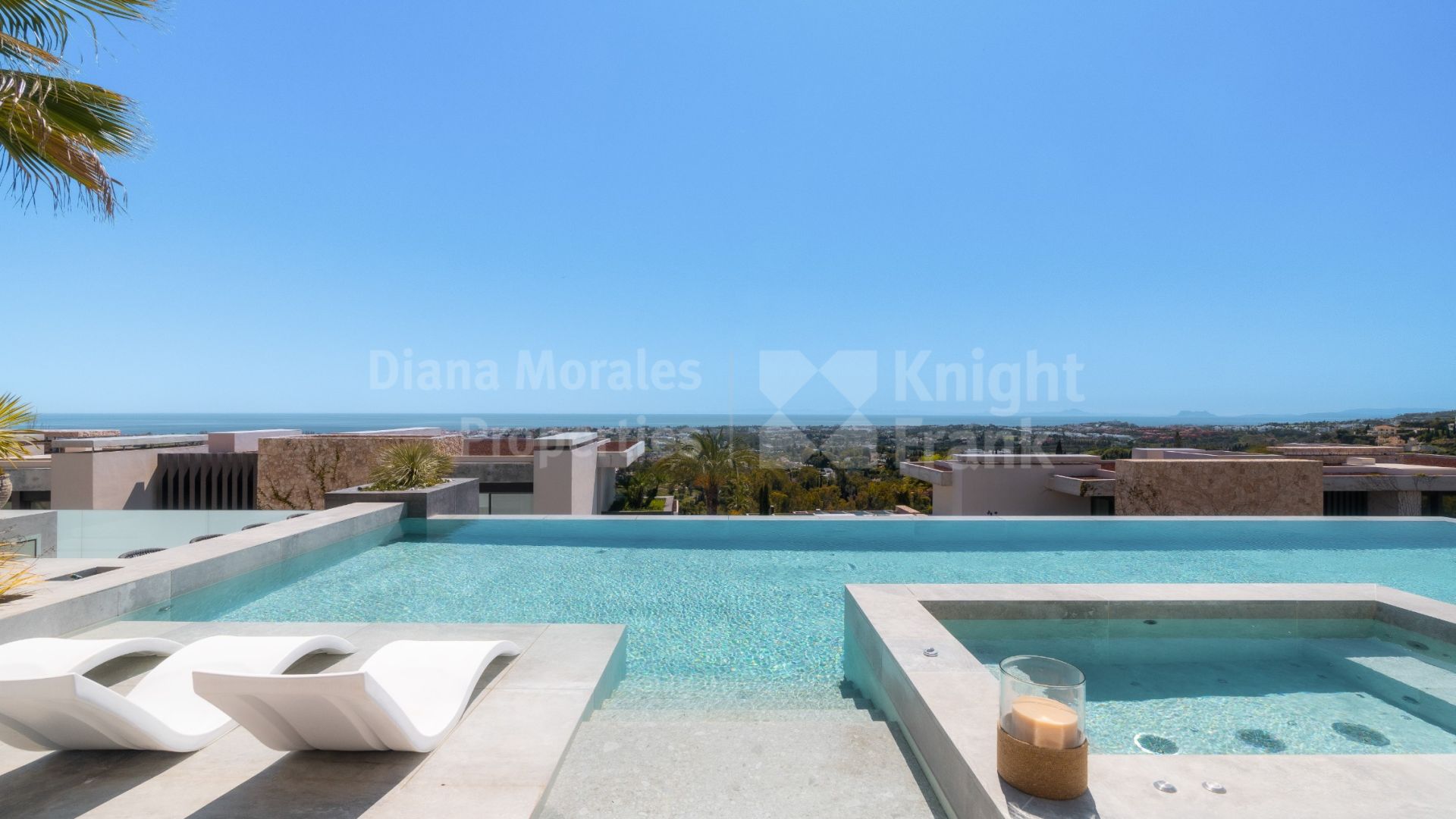 The Hills 10, modern villa with unrivalled views