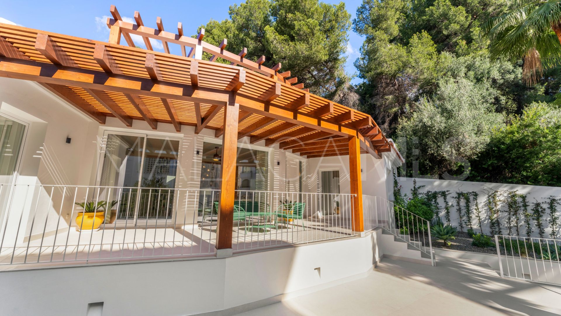 Buy villa in Marbella Centro de 3 bedrooms