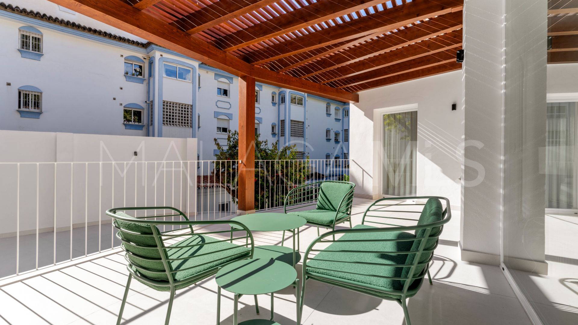 Buy villa in Marbella Centro de 3 bedrooms