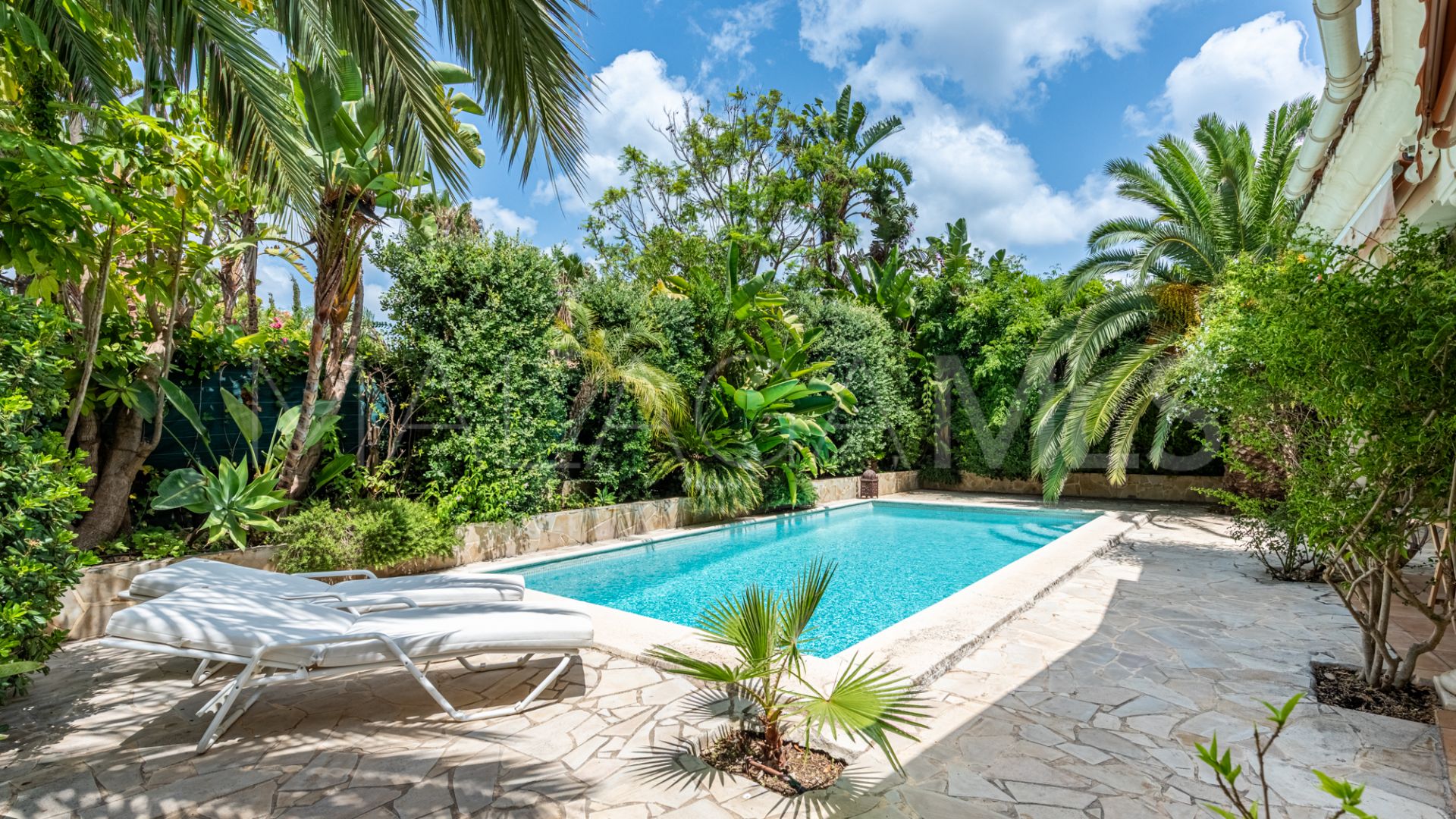 Villa for sale in La Reserva de Marbella