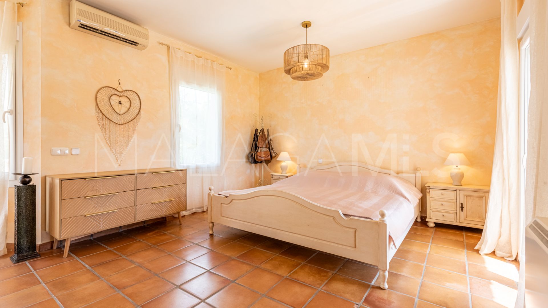 Villa for sale in La Reserva de Marbella