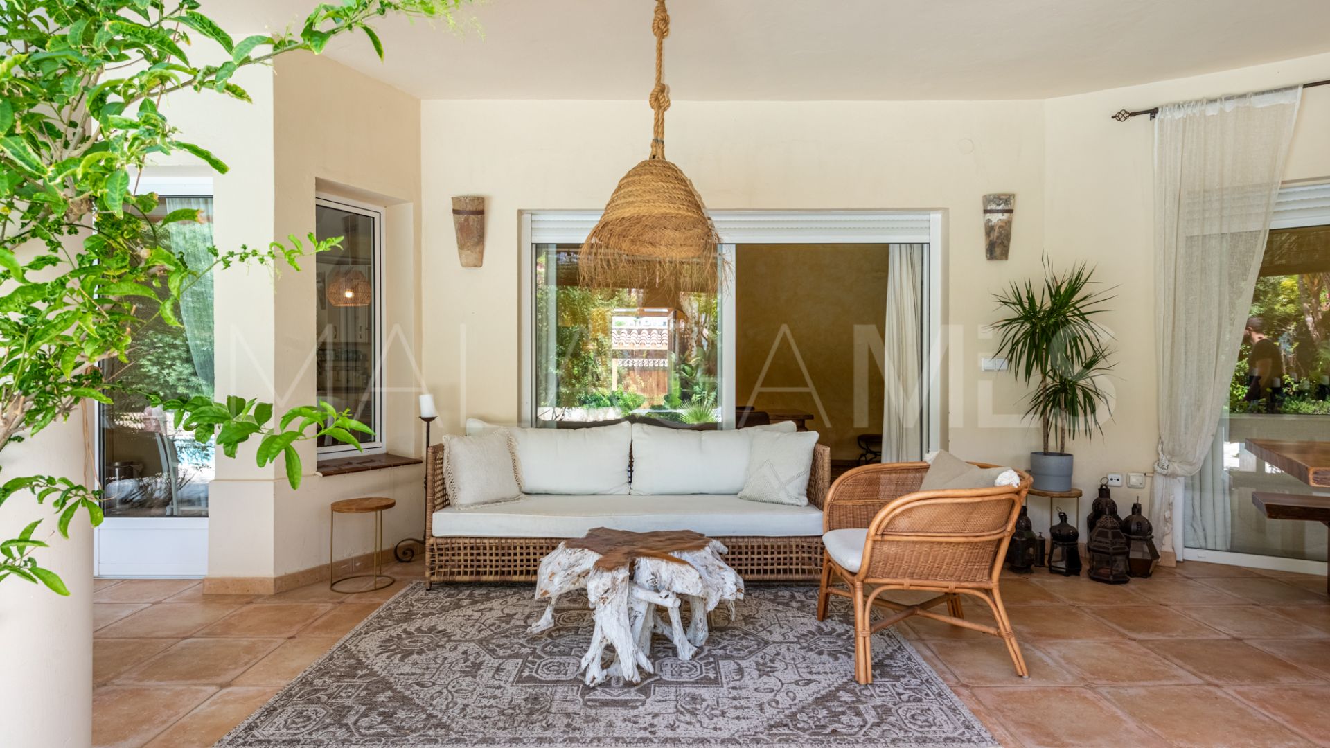 Villa for sale in La Reserva de Marbella
