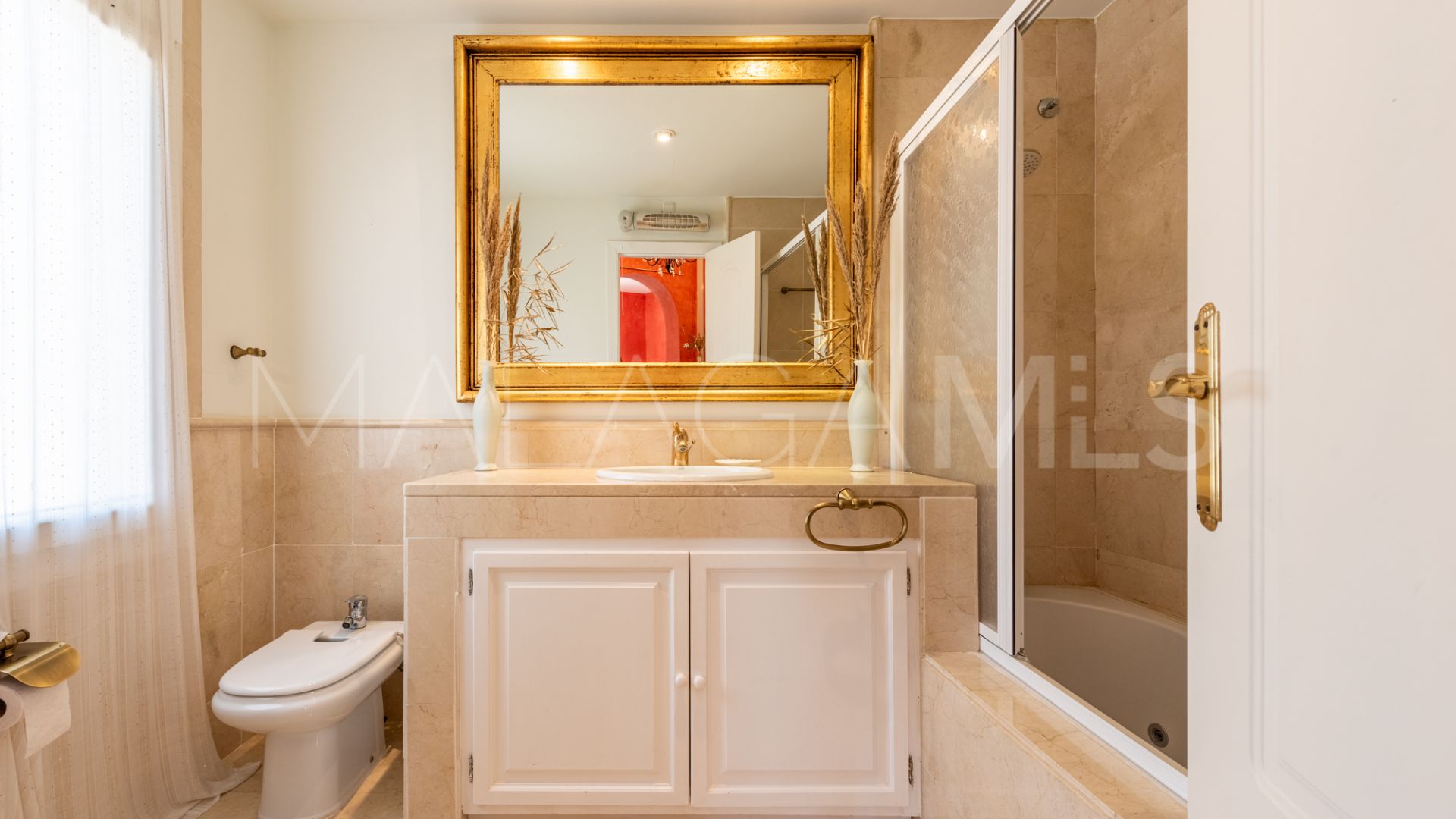Villa for sale in La Reserva de Marbella
