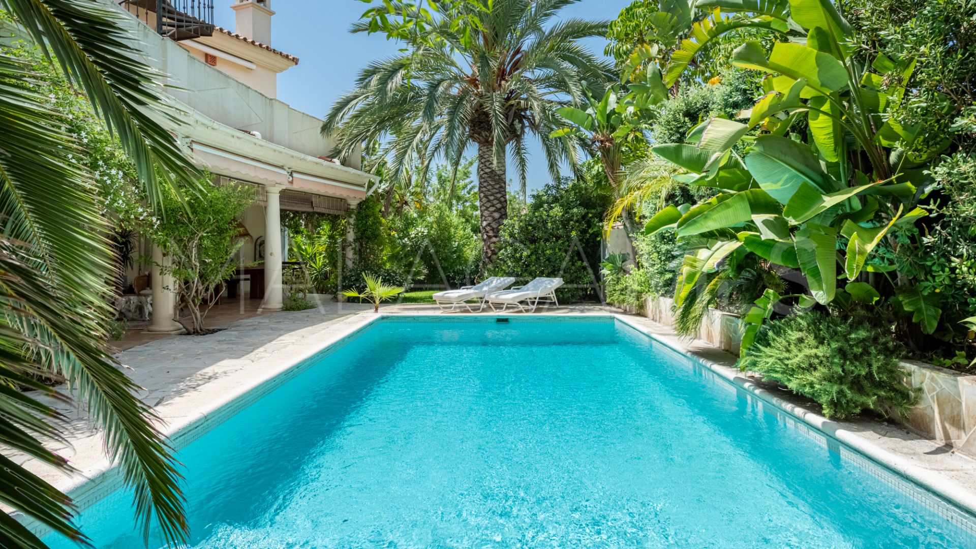 Villa for sale in La Reserva de Marbella