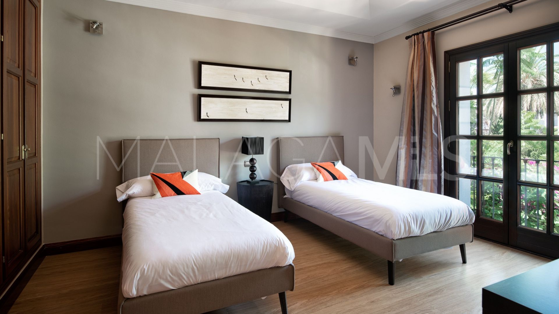 Villa for sale in Balcones de Sierra Blanca