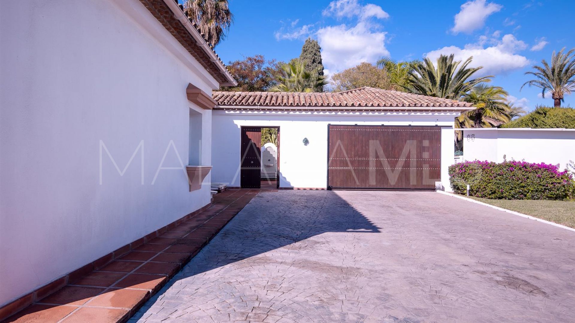 Villa in Guadalmina Baja for sale