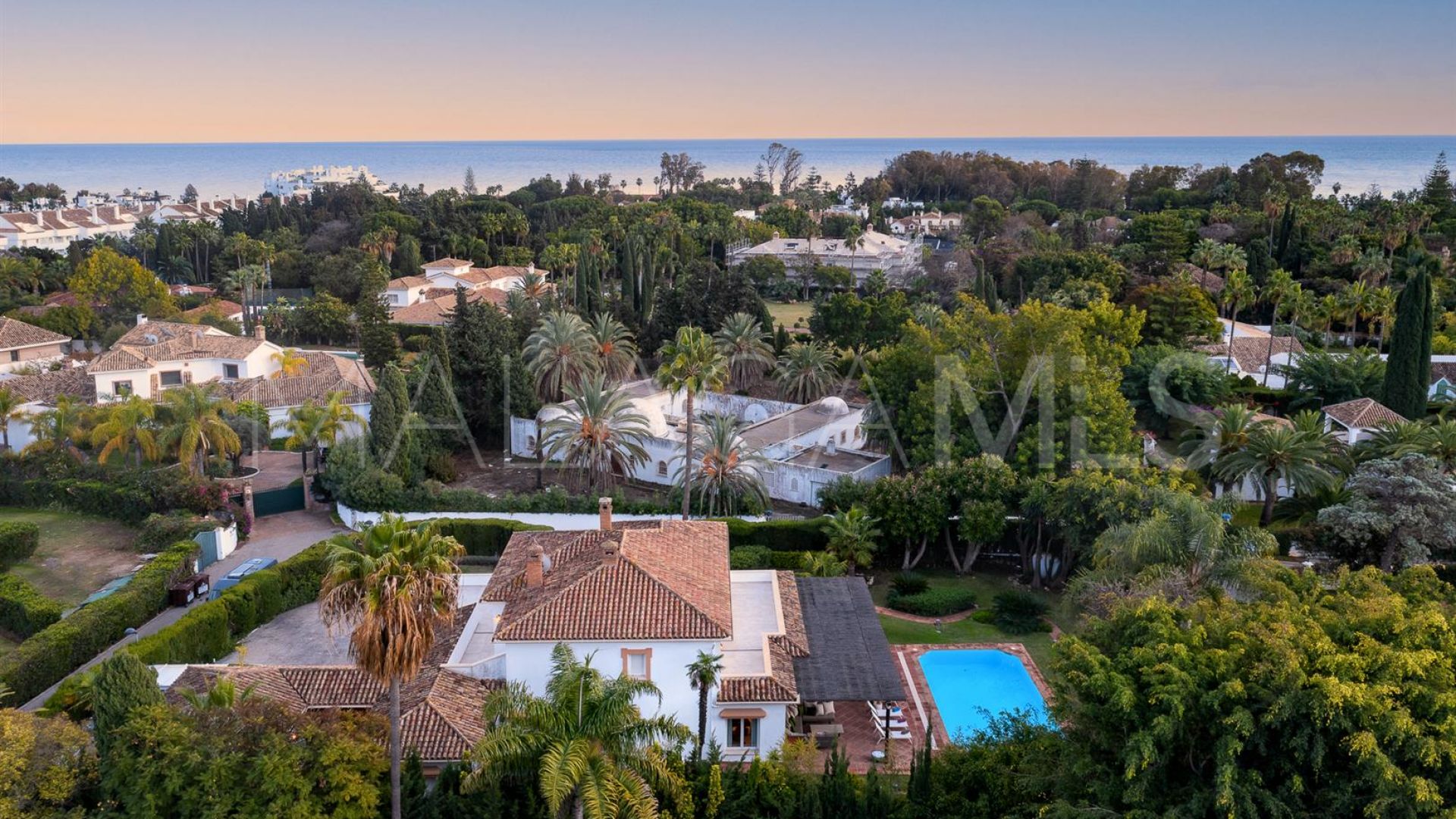 Villa in Guadalmina Baja for sale