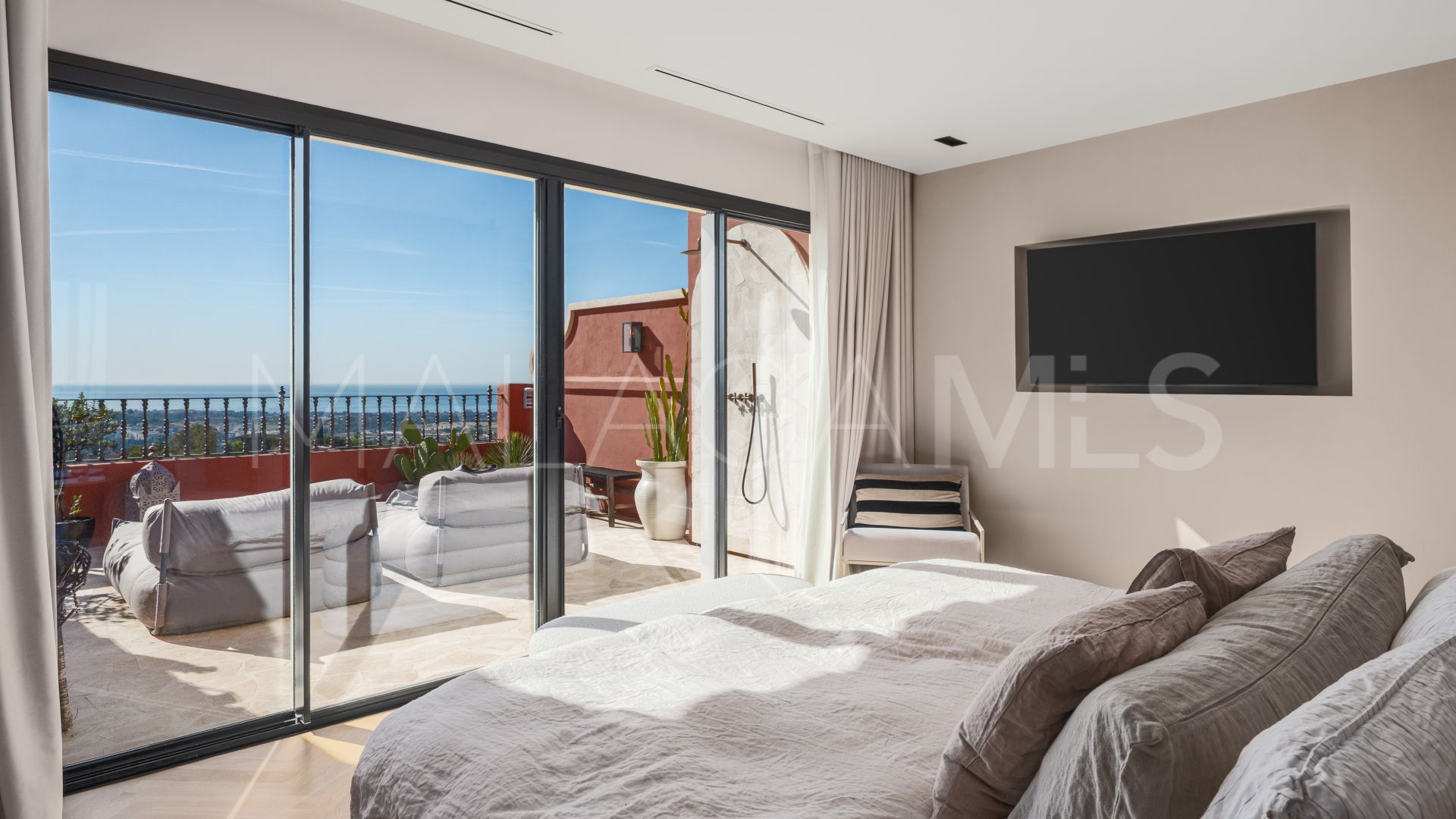 Atico duplex for sale in Monte Halcones de 3 bedrooms