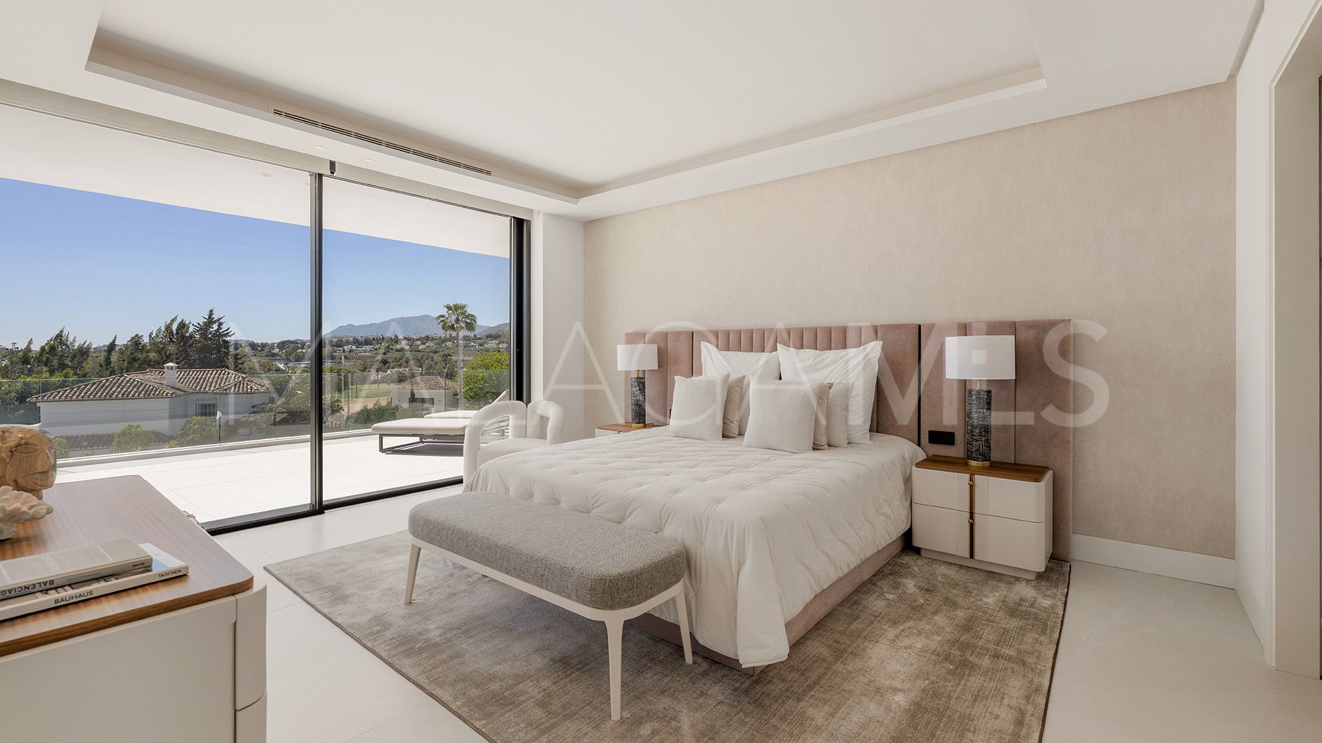 Villa for sale in Los Naranjos
