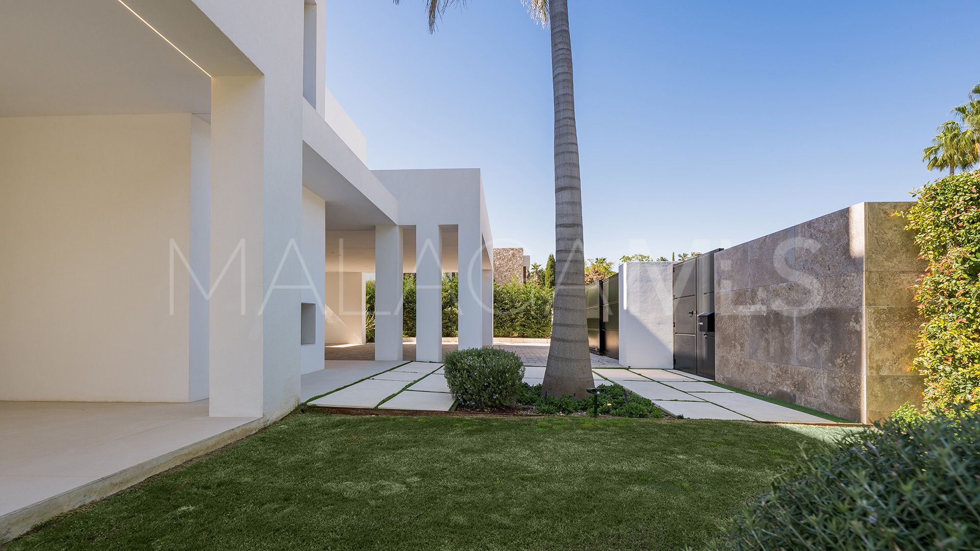 Villa for sale in Los Naranjos