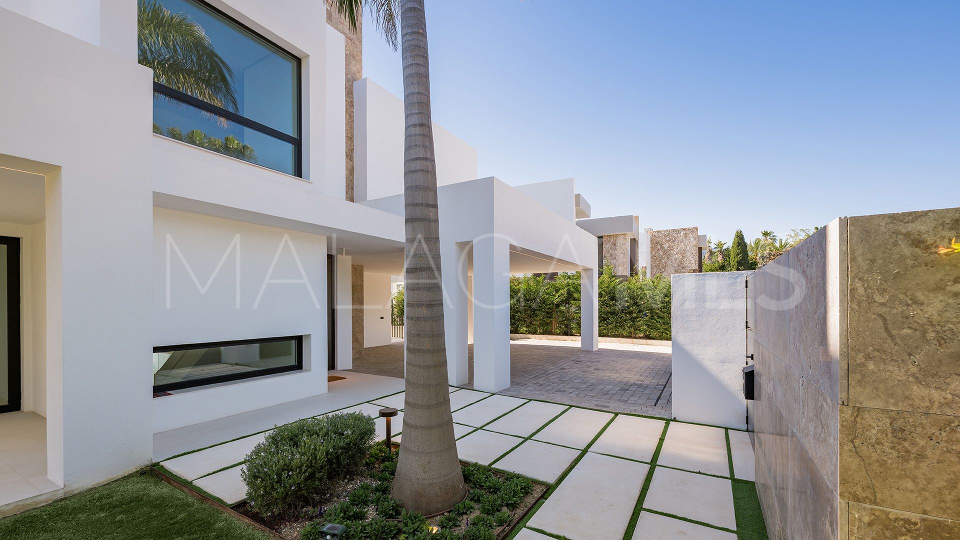 Villa for sale in Los Naranjos