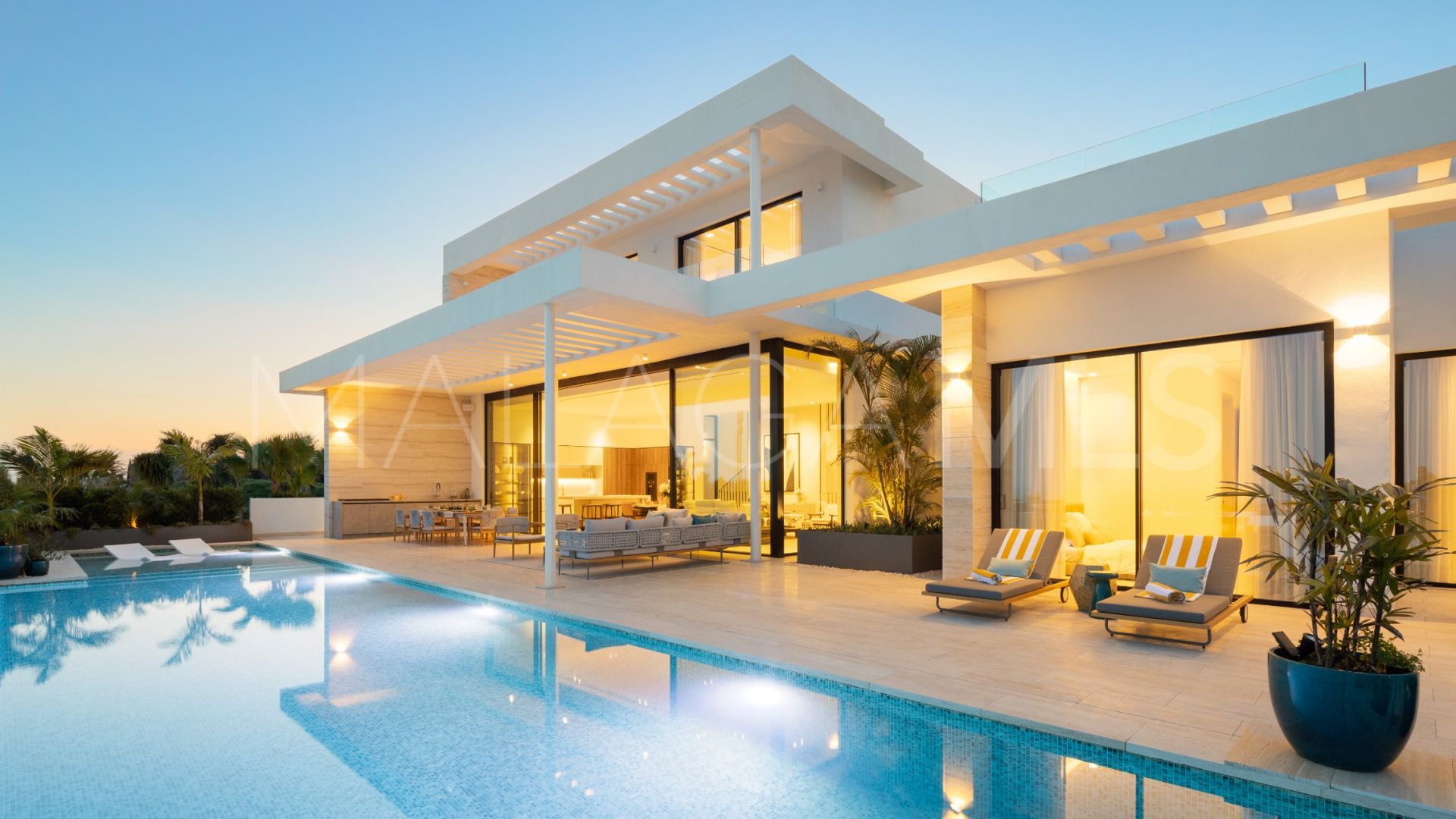 Villa for sale in Los Flamingos