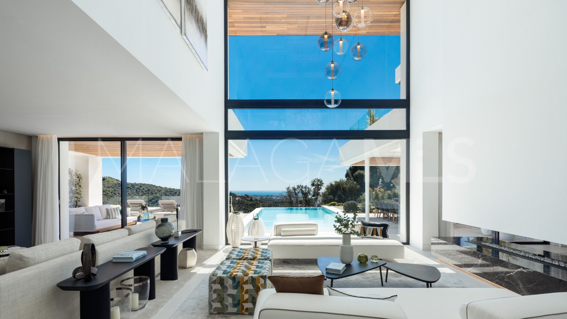 Villa for sale in Lomas de La Quinta