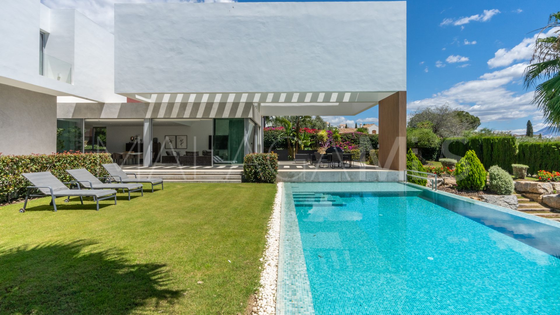 Villa a la venta in Los Flamingos