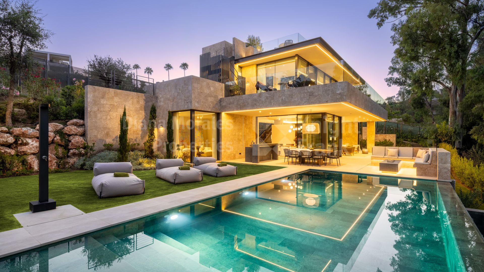 Villa Selene, spectacular six-bedroom villa in La Cerquilla