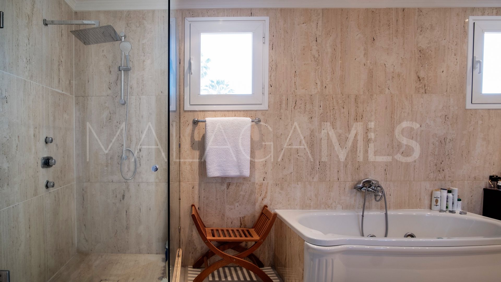 Guadalmina Baja, villa for sale with 7 bedrooms
