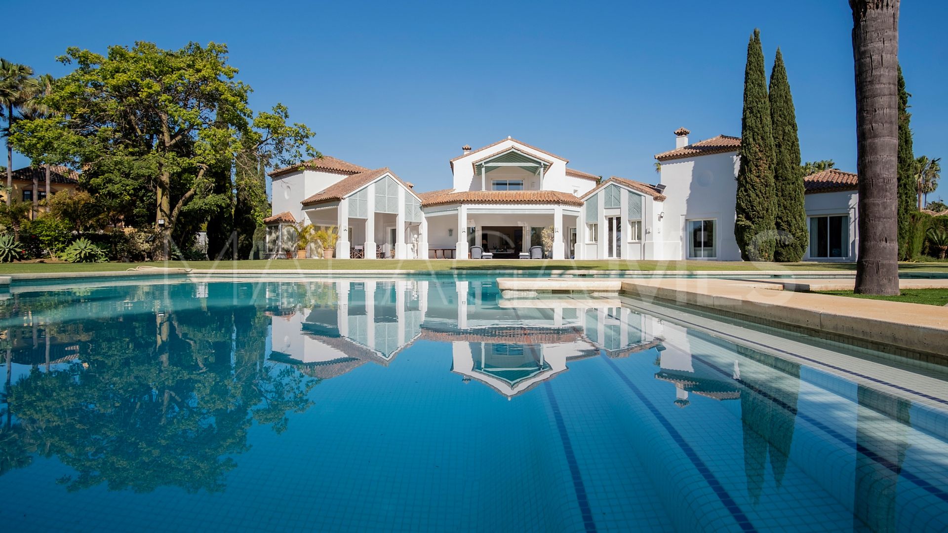 Guadalmina Baja, villa for sale with 7 bedrooms