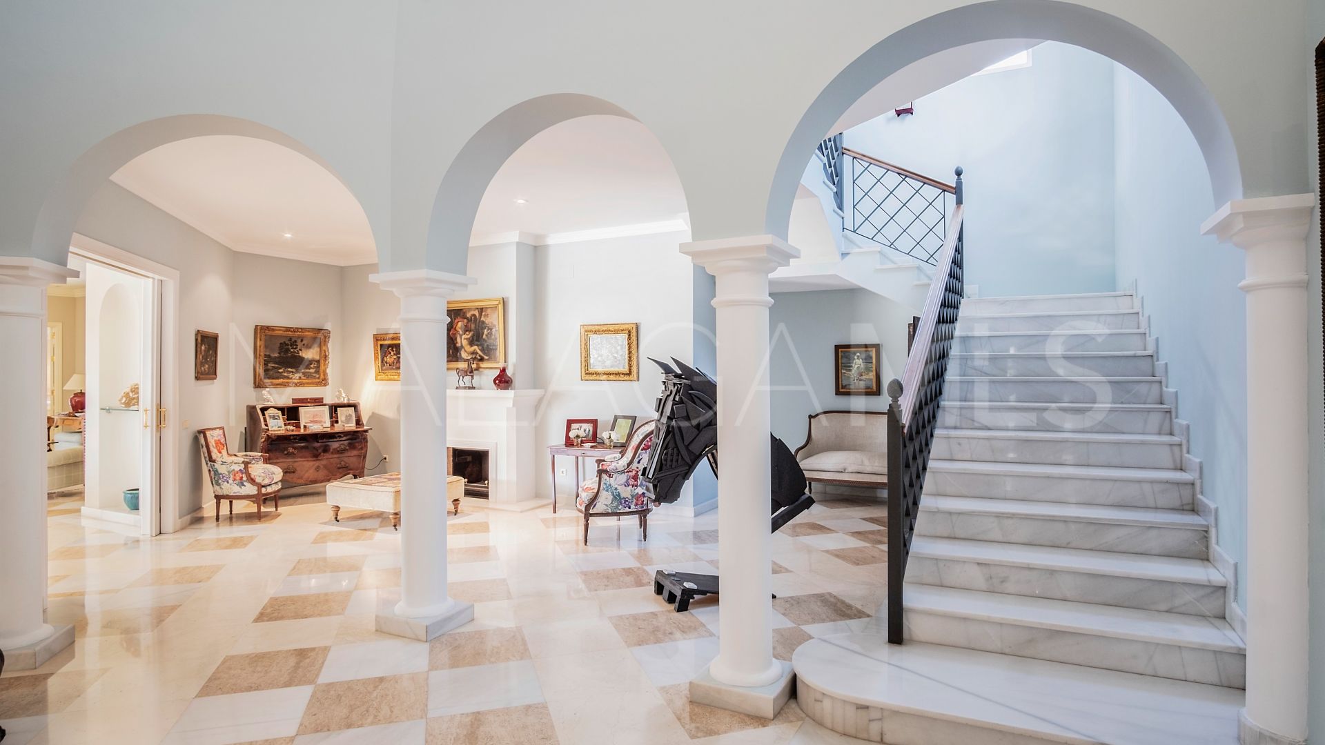 Guadalmina Baja, villa for sale with 7 bedrooms