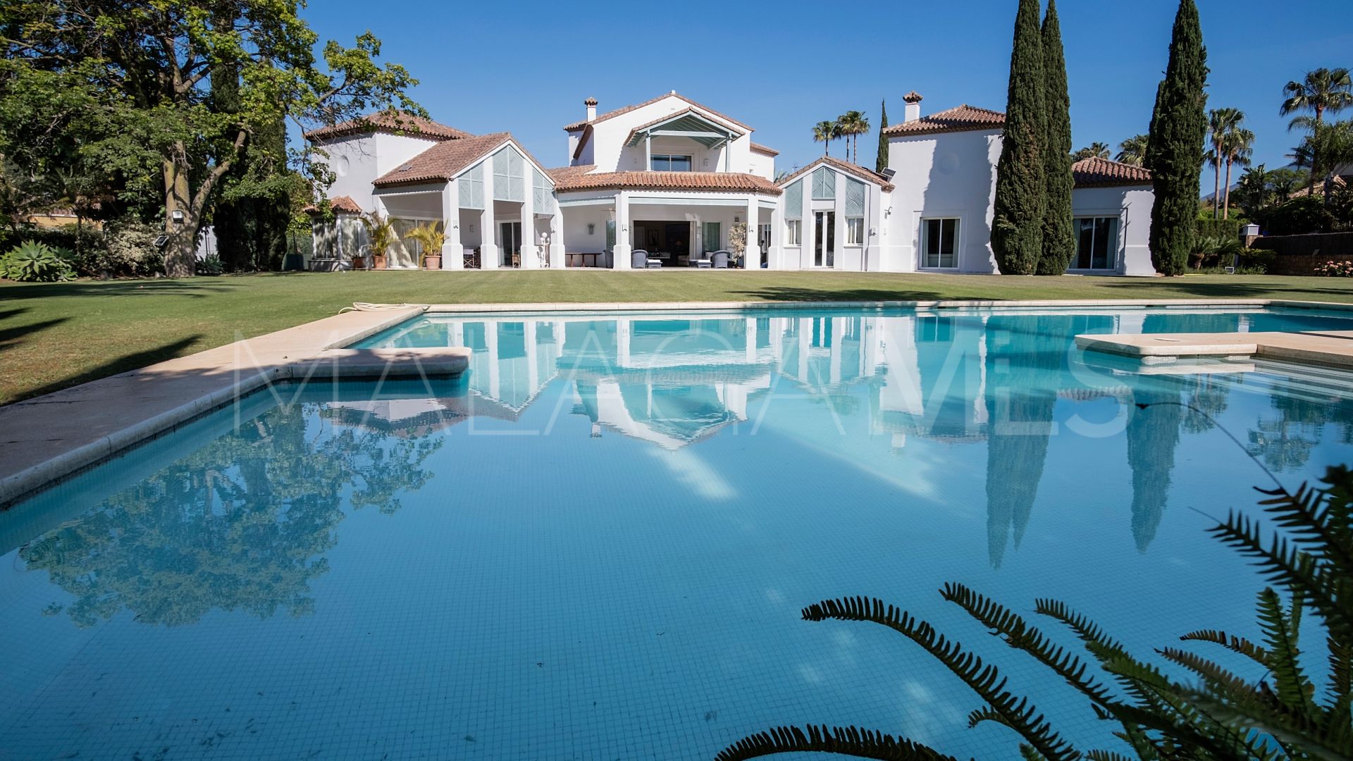Guadalmina Baja, villa for sale with 7 bedrooms