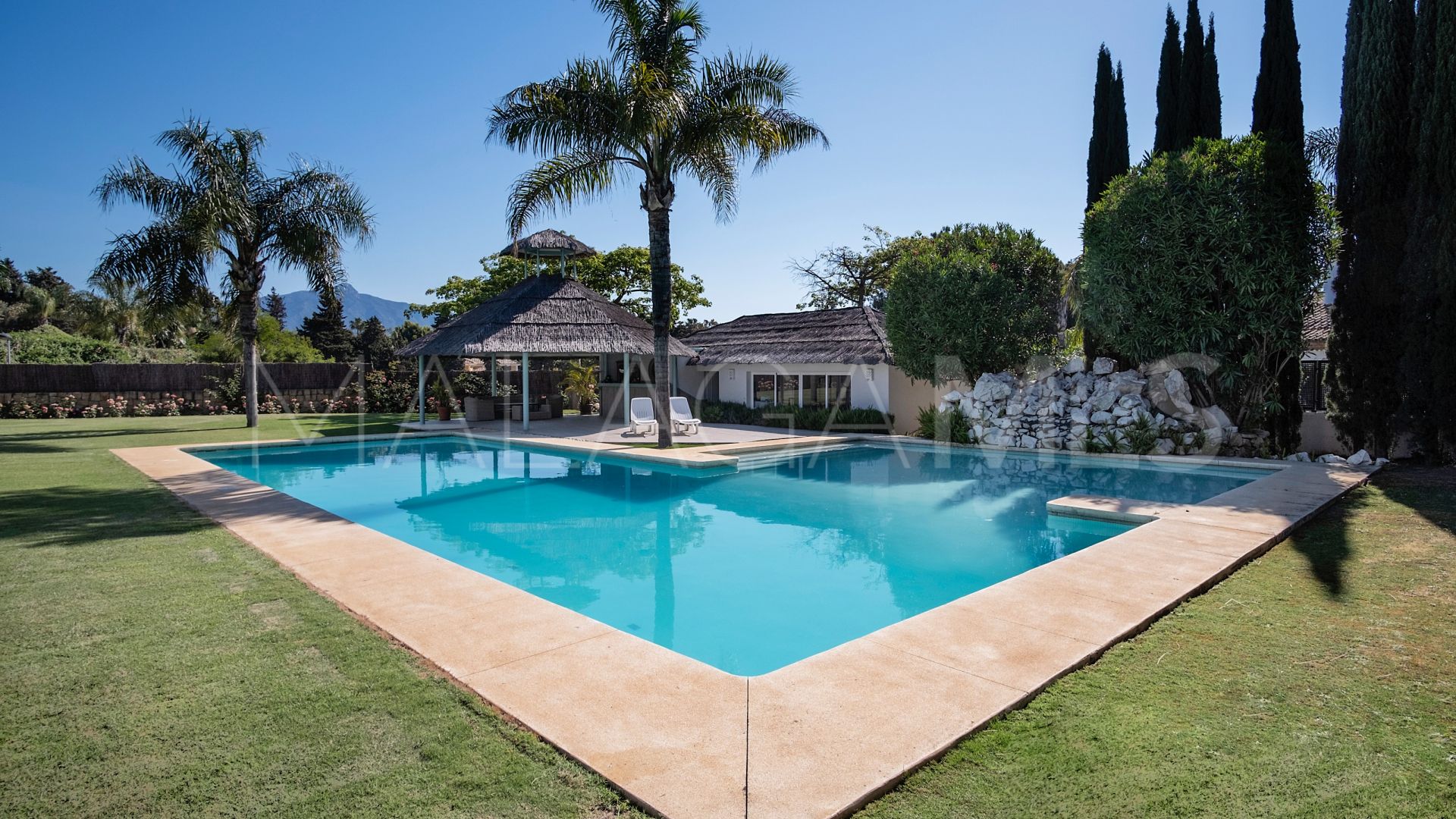 Guadalmina Baja, villa for sale with 7 bedrooms