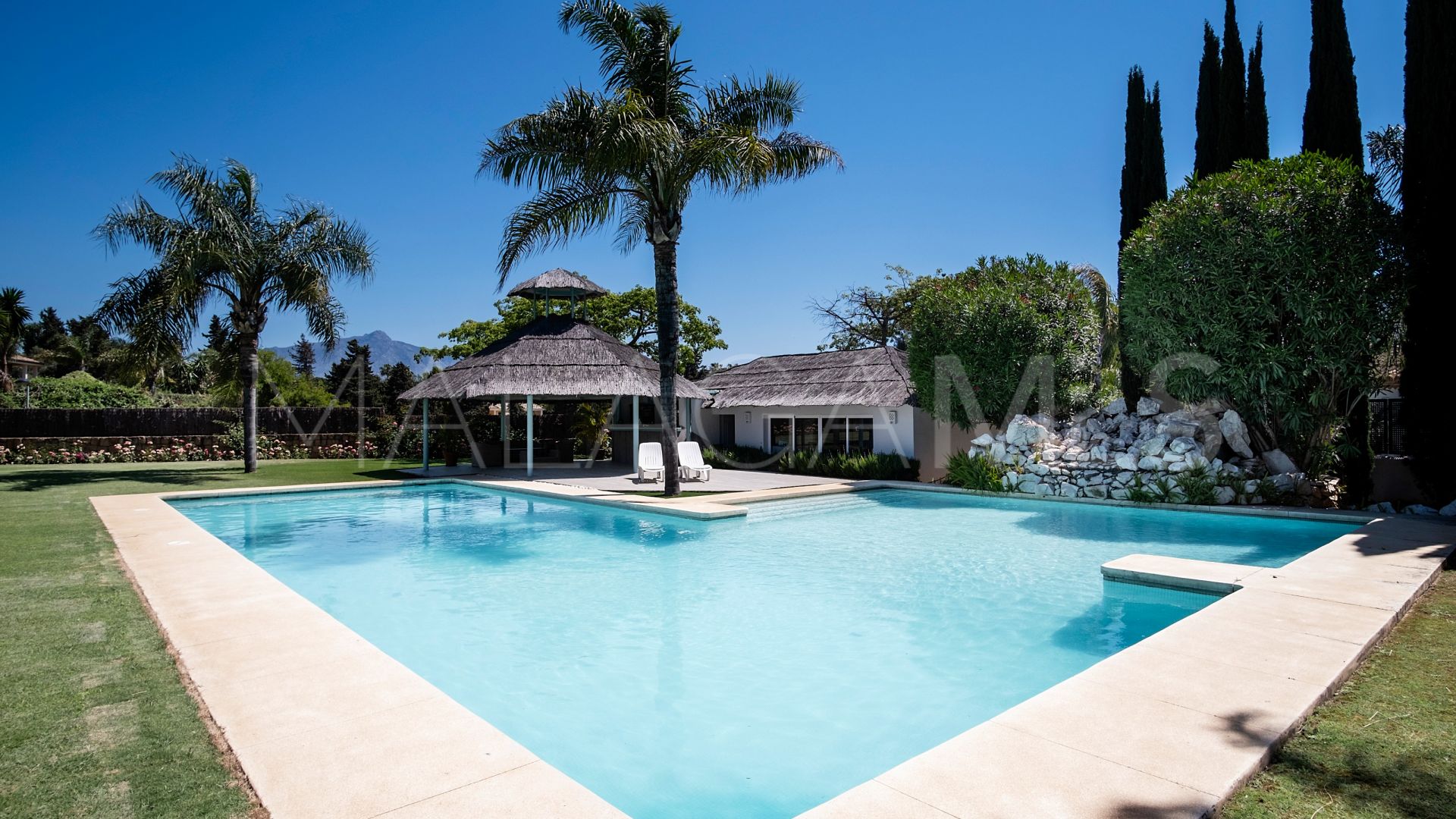 Guadalmina Baja, villa for sale with 7 bedrooms