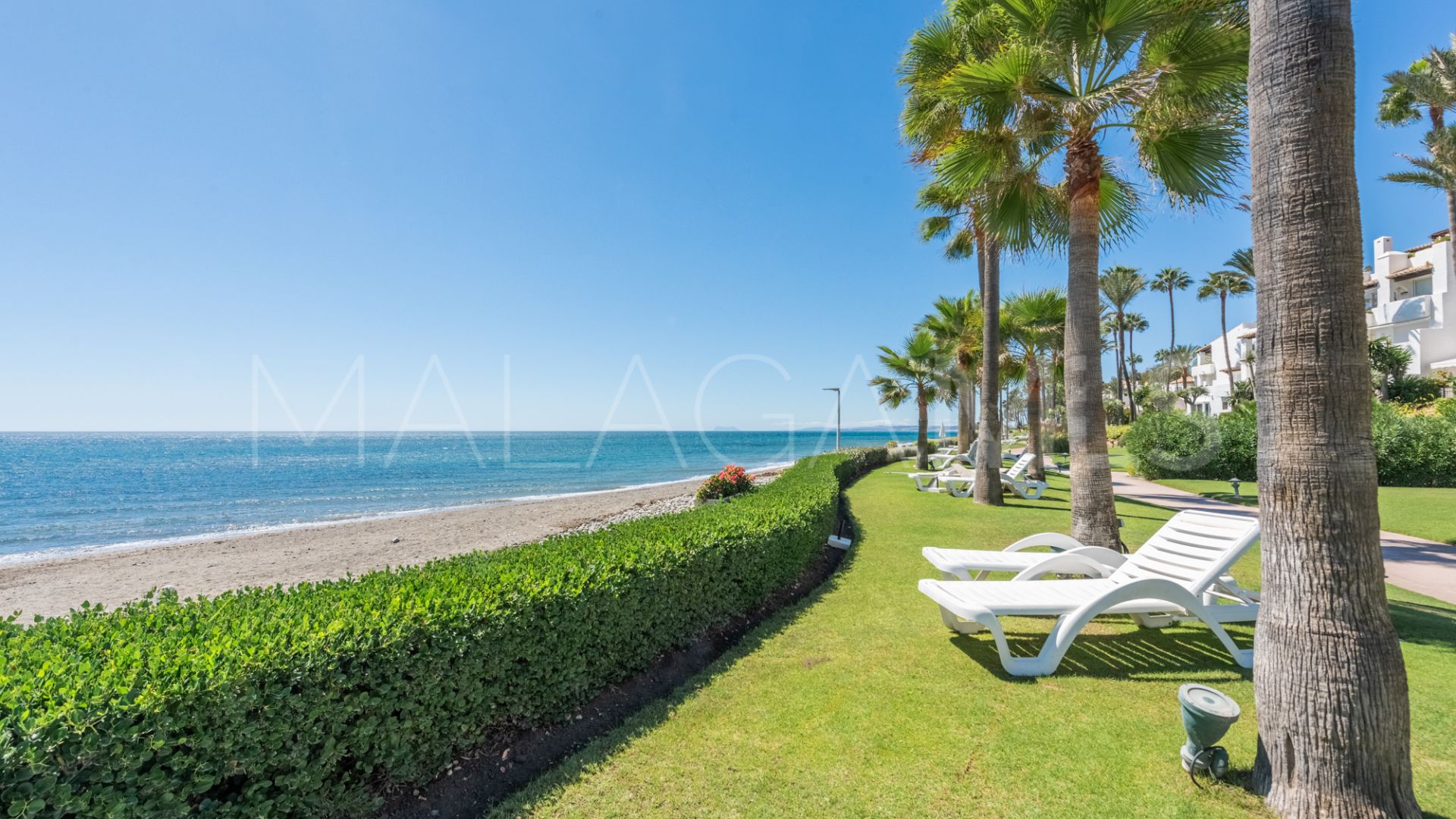 Alcazaba Beach, atico de 2 bedrooms for sale