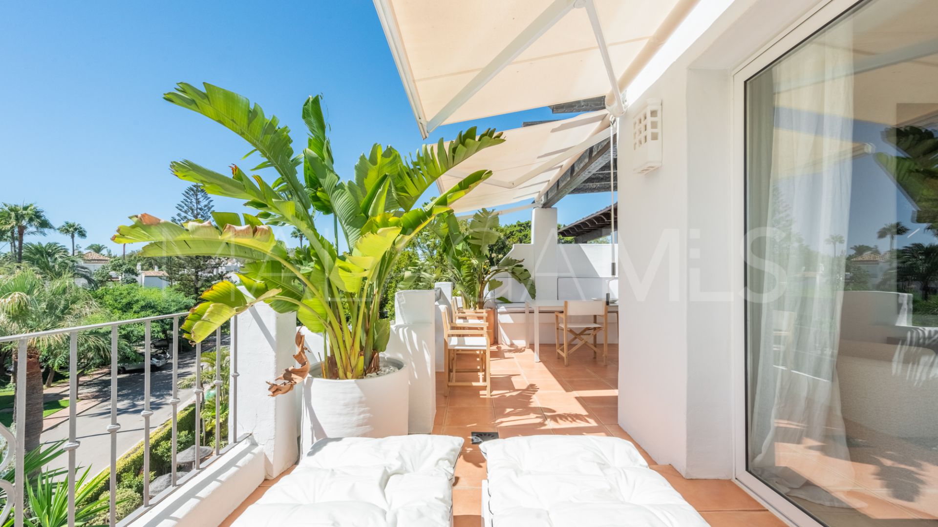 Appartement terrasse for sale in Alcazaba Beach