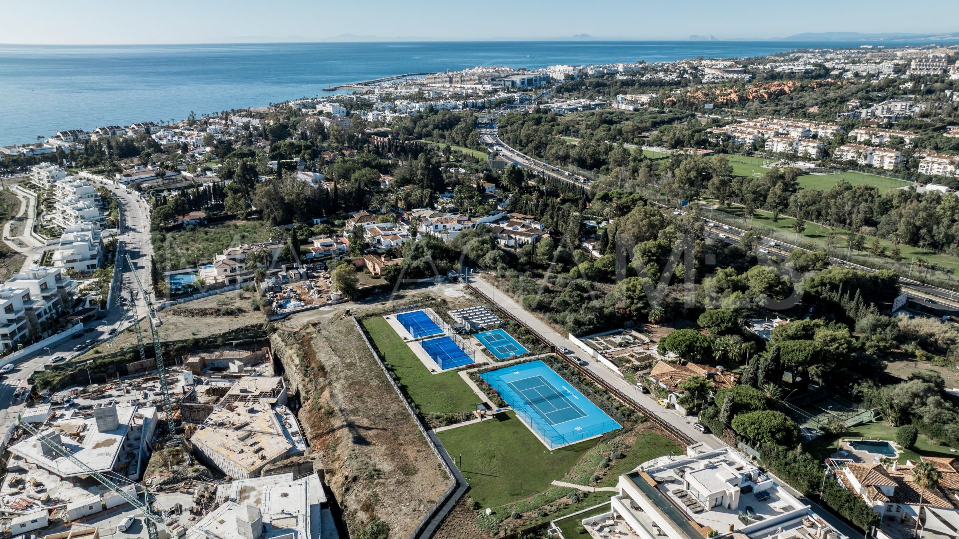 Doppelhaus for sale in Epic Marbella