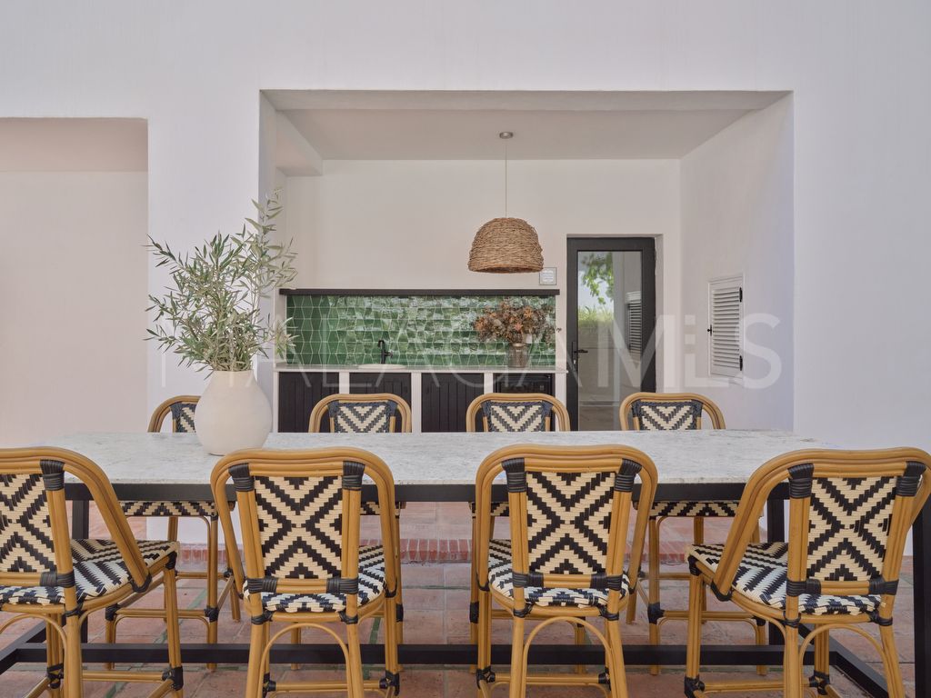 For sale El Candado villa with 6 bedrooms