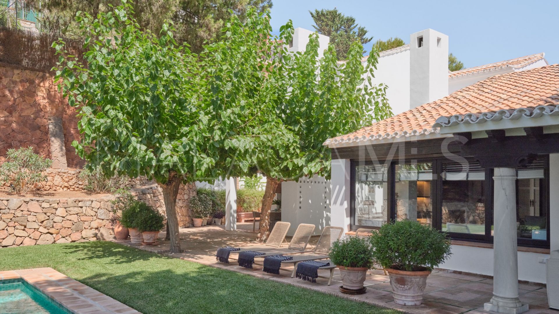 Villa for sale in El Candado