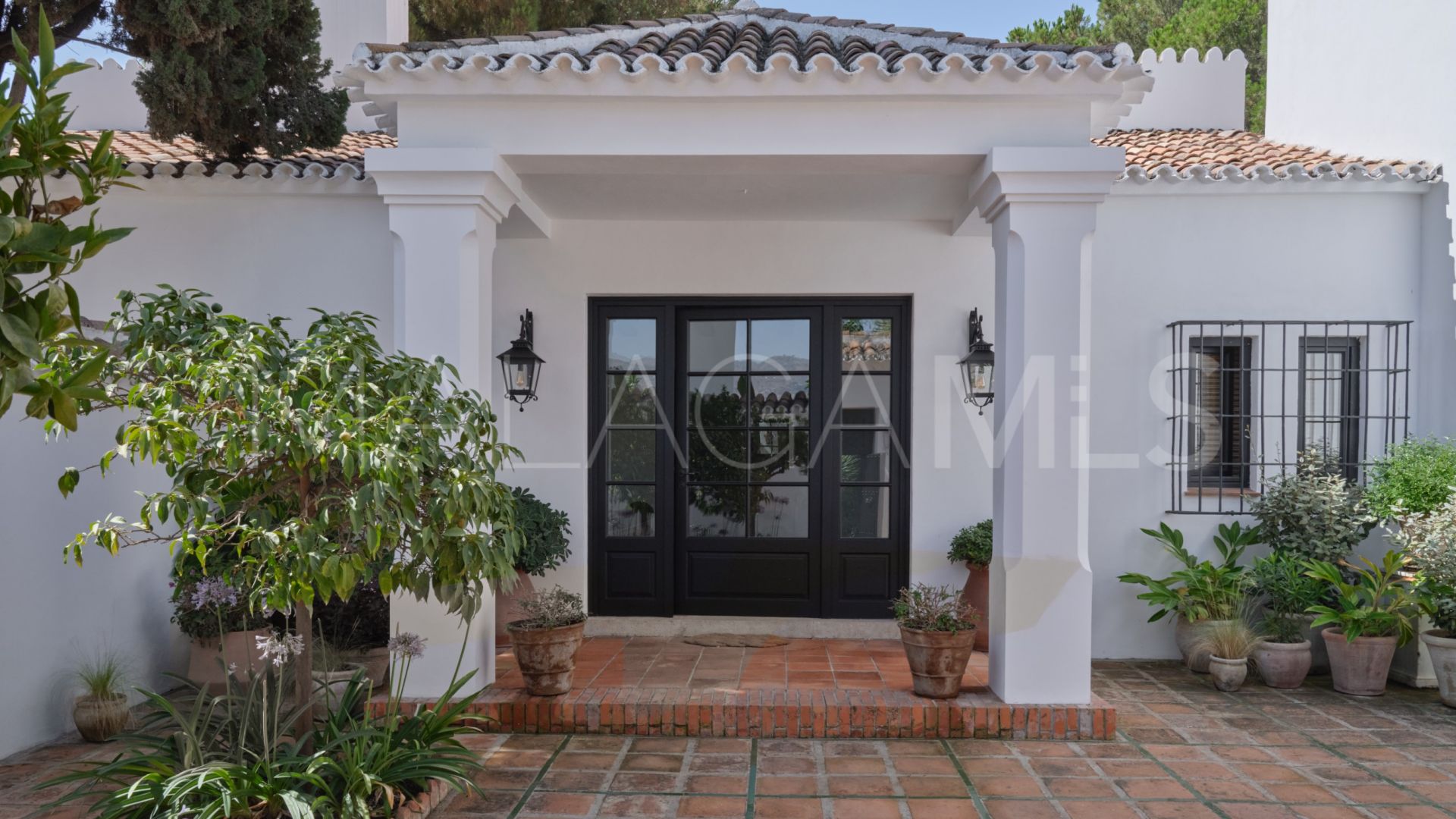 Villa for sale in El Candado