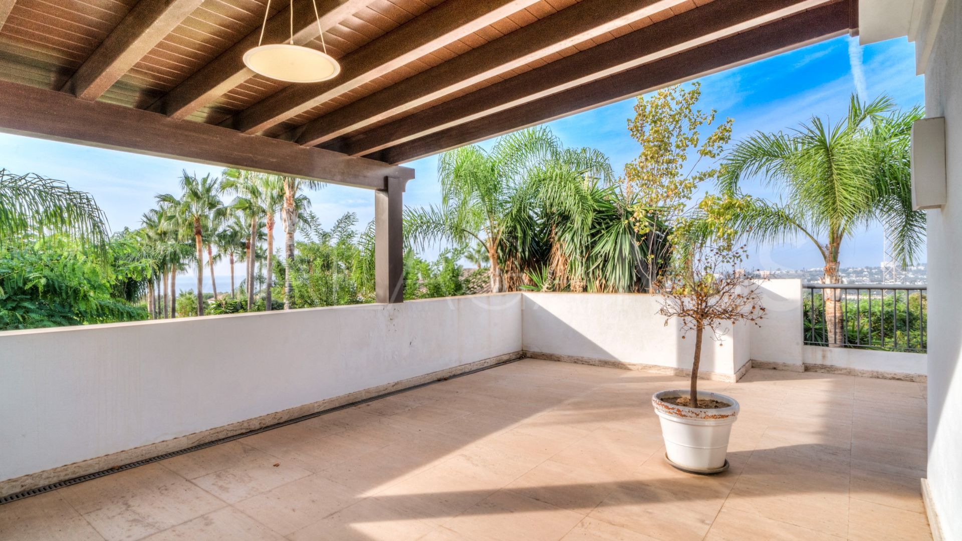 Villa a la venta in Lomas de Magna Marbella